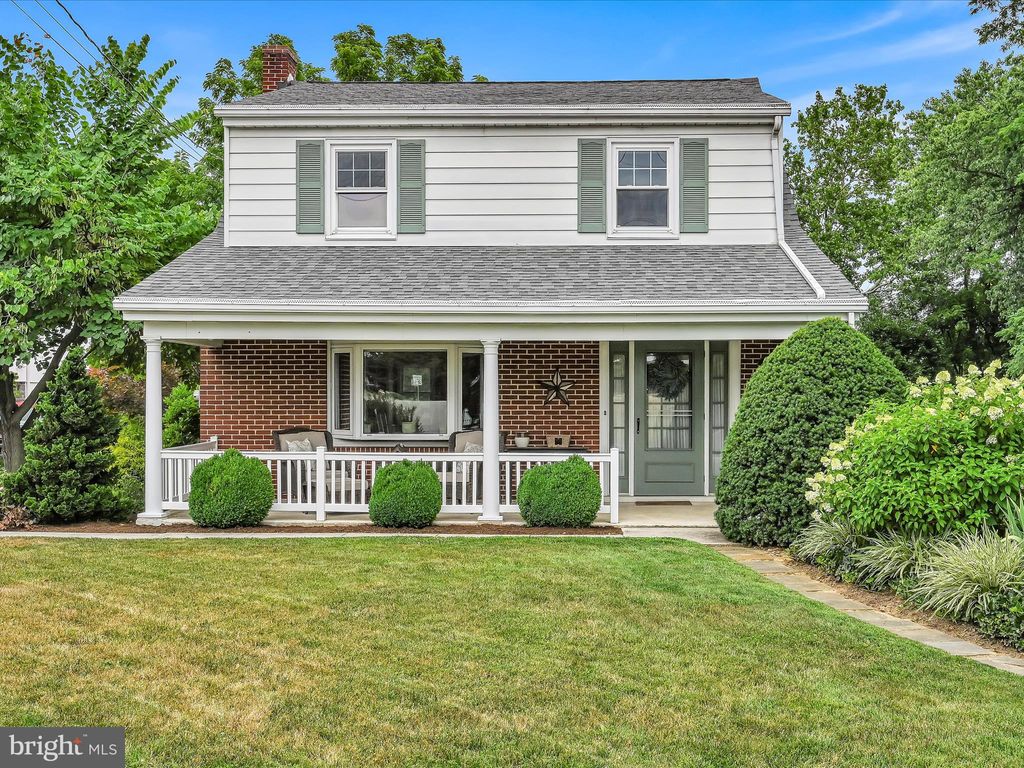 Photo of 54 Penn Street, Washington Boro, PA 17582 (MLS # PALA2053816)