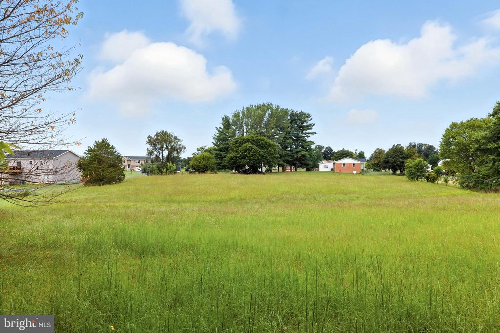 Photo of Wesley Chapel Lot 17 Drive, EDINBURG, VA 22824 (MLS # VASH2012918)