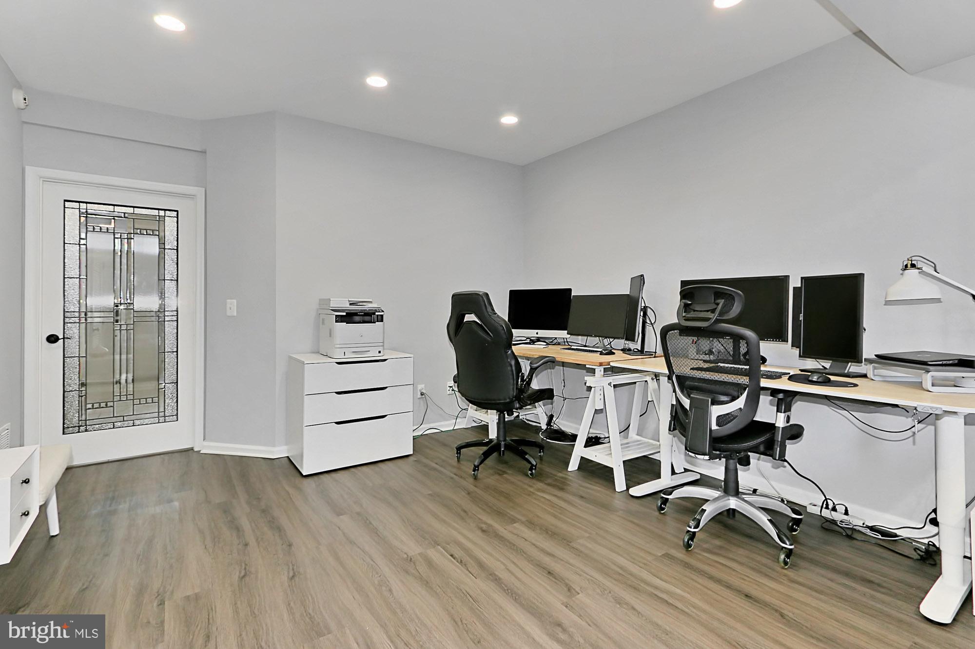 CAMERON STATION - Residential Lease