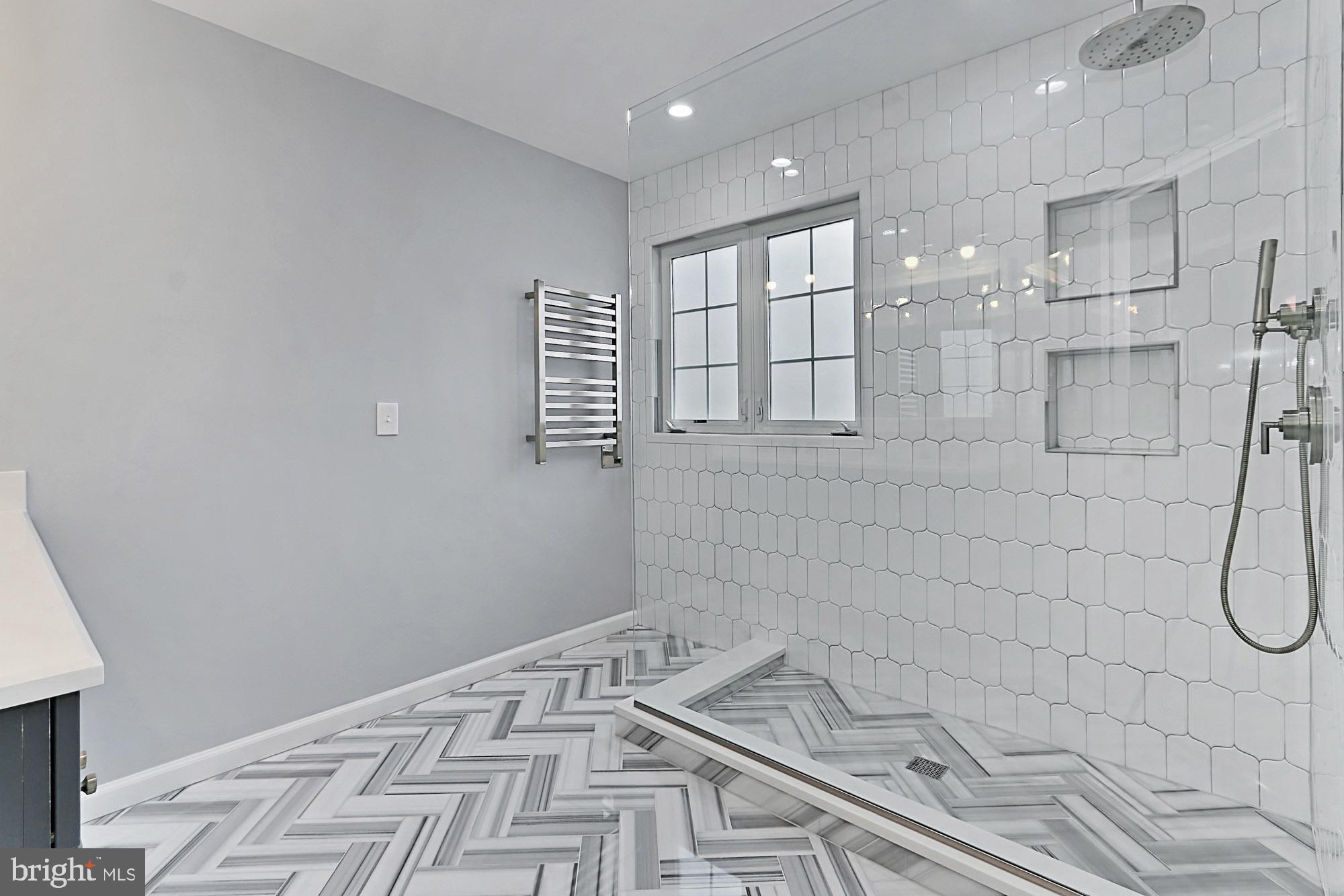 CAMERON STATION - Residential Lease