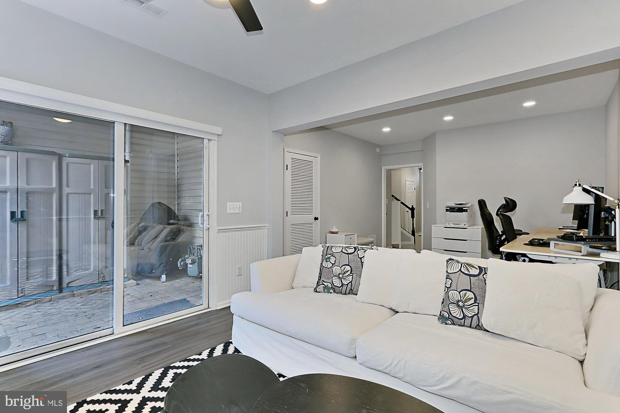 CAMERON STATION - Residential Lease