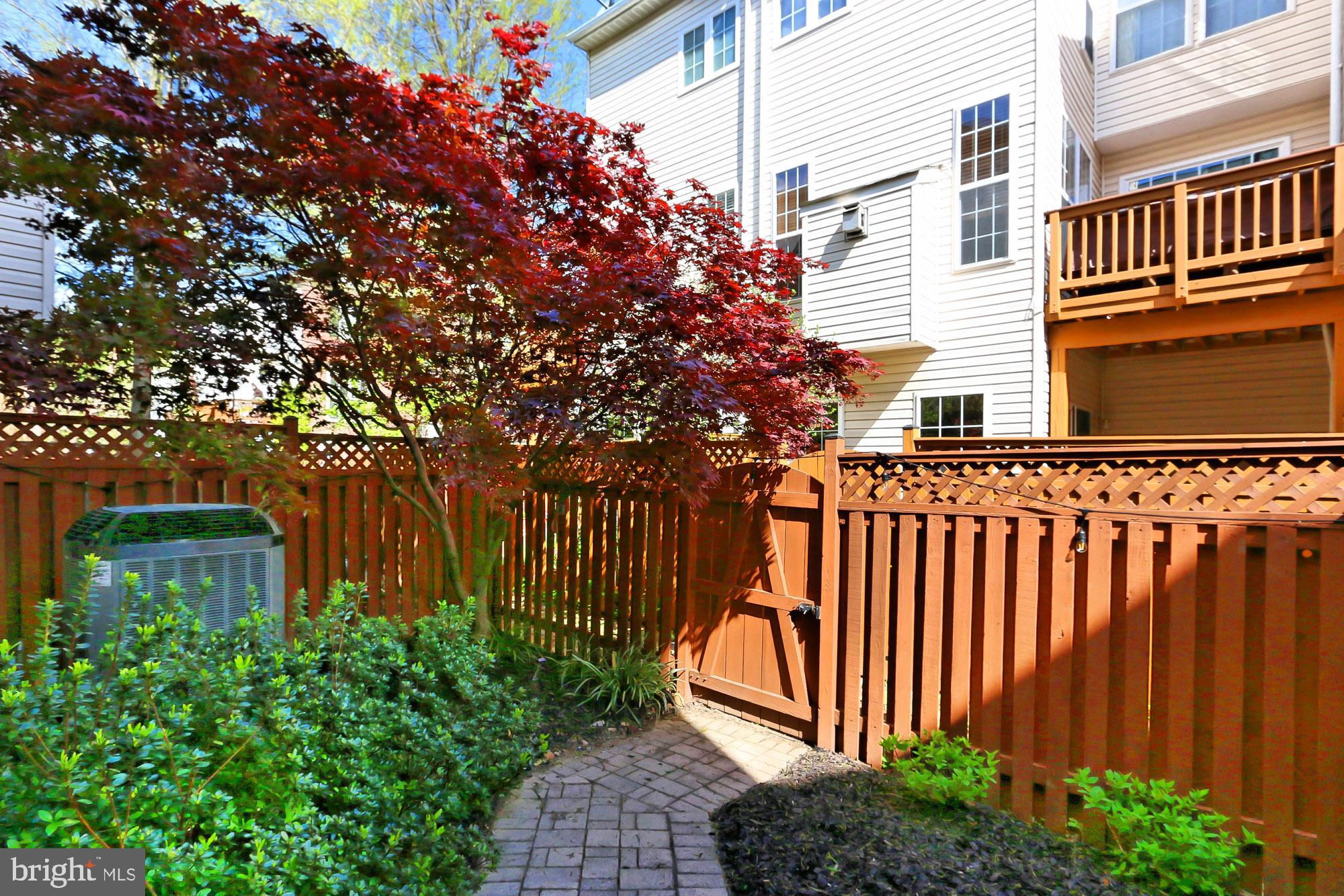 CAMERON STATION - Residential Lease