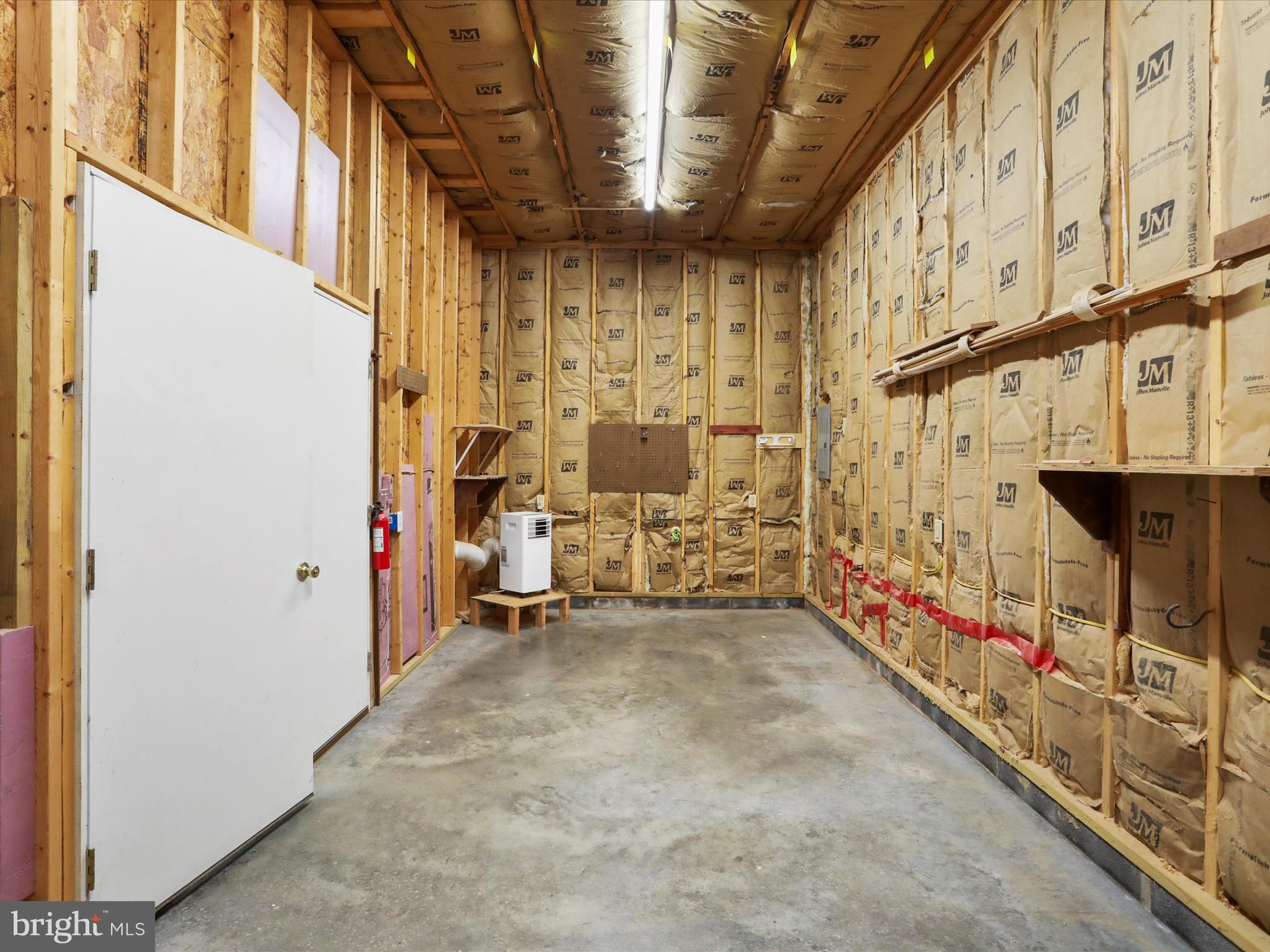 MILE RIDGE ESTATES - Residential