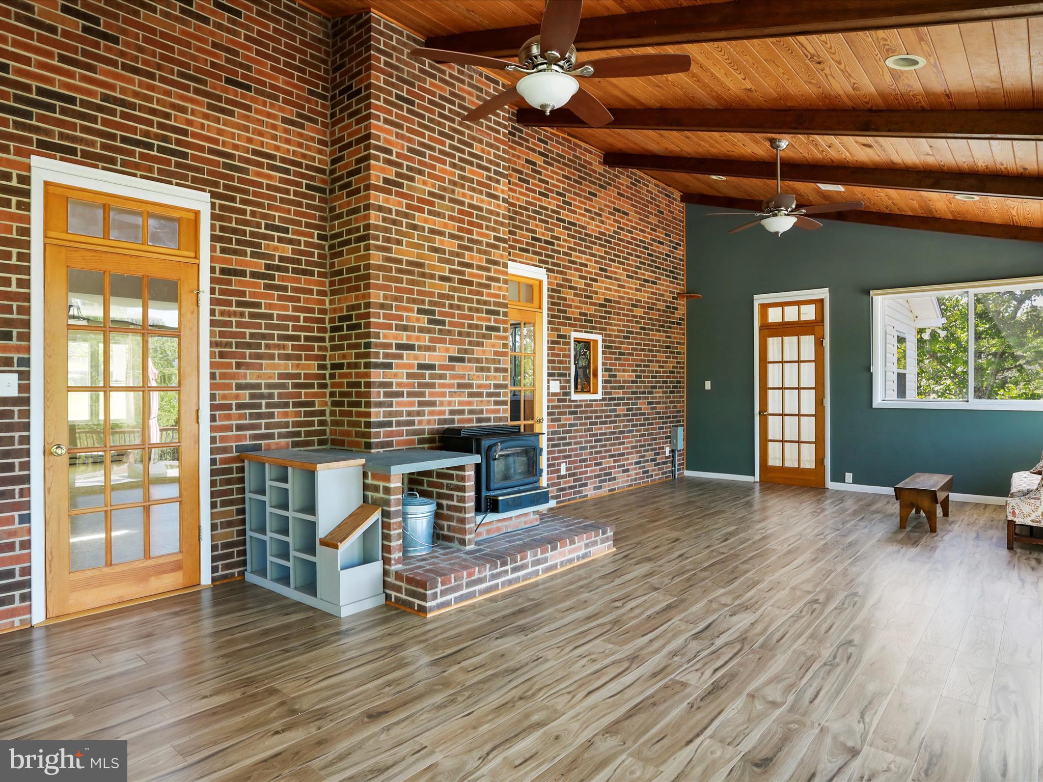 MILE RIDGE ESTATES - Residential