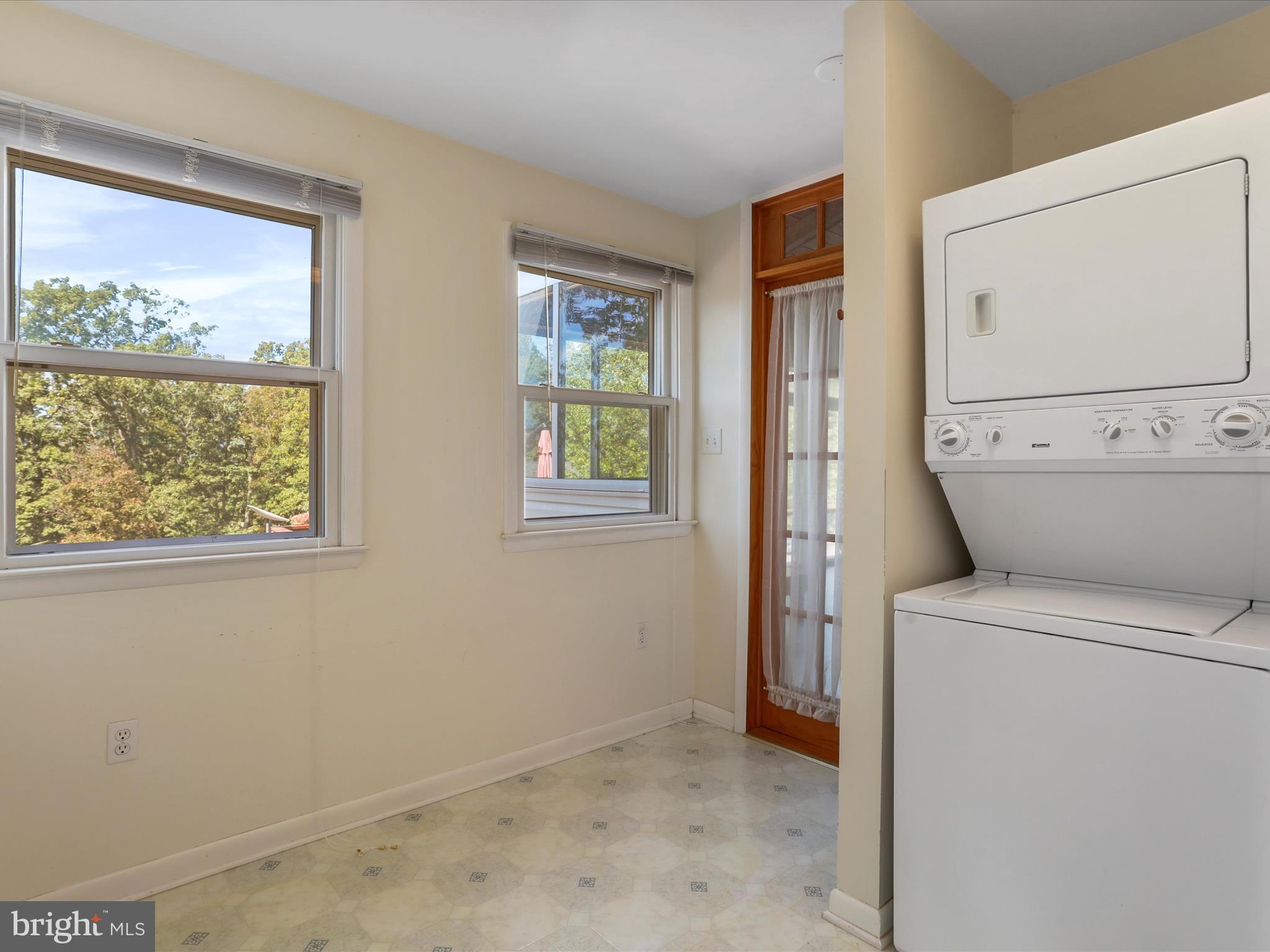 MILE RIDGE ESTATES - Residential