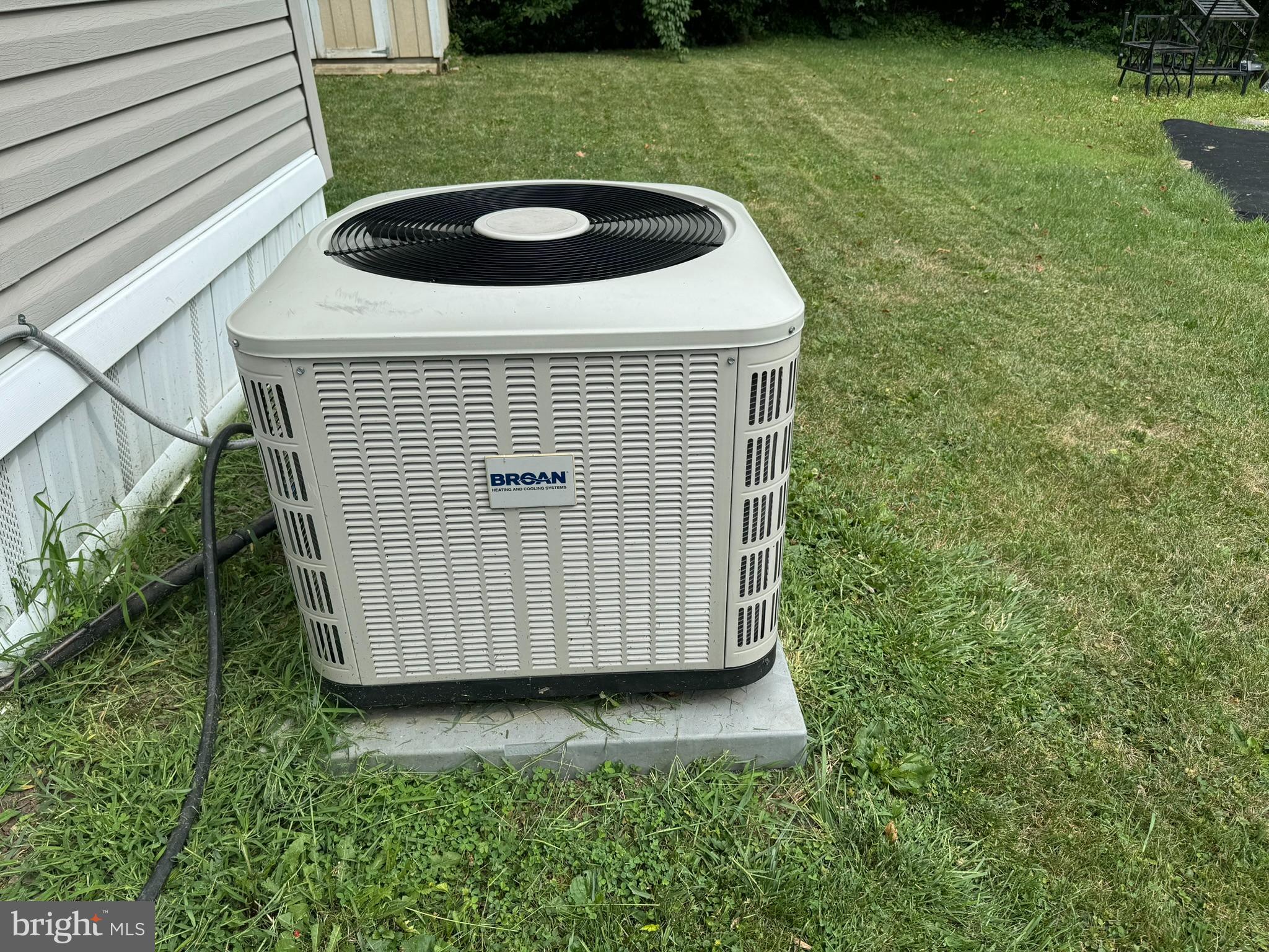 NORTHAMPTON - Residential