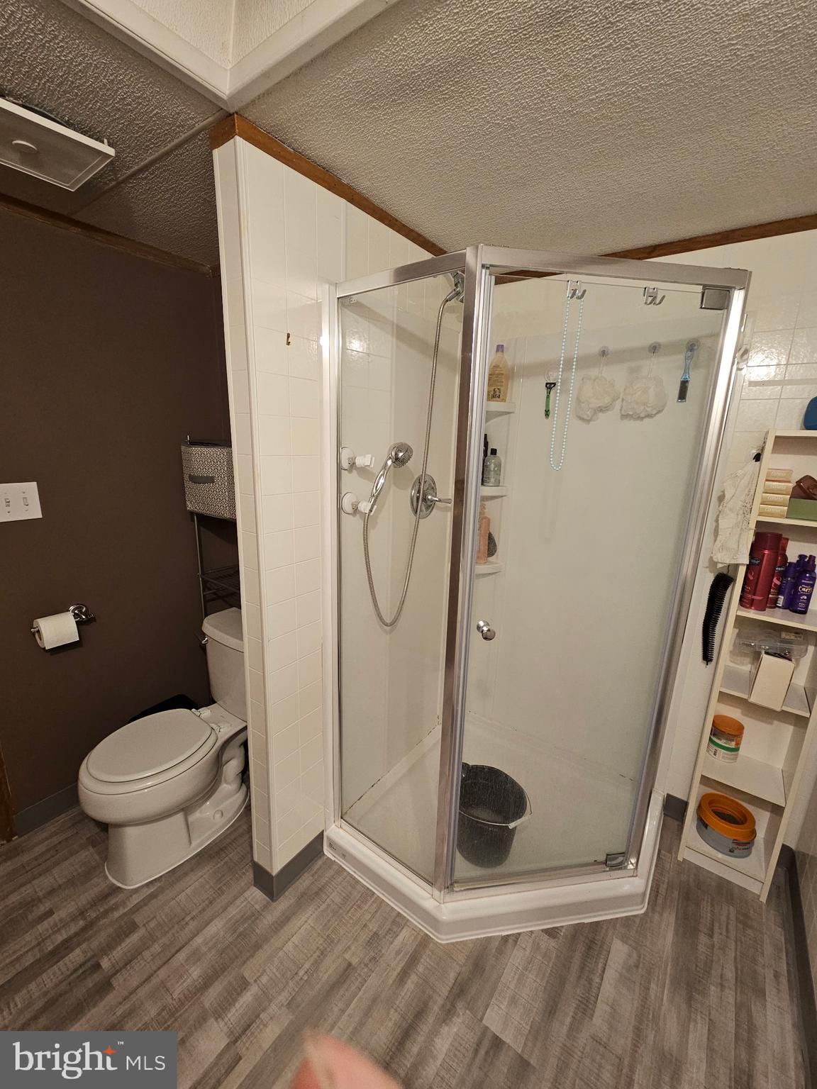 NORTHAMPTON - Residential