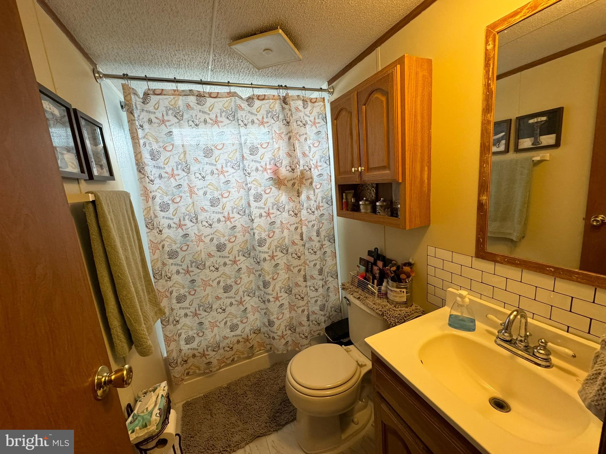 NORTHAMPTON - Residential