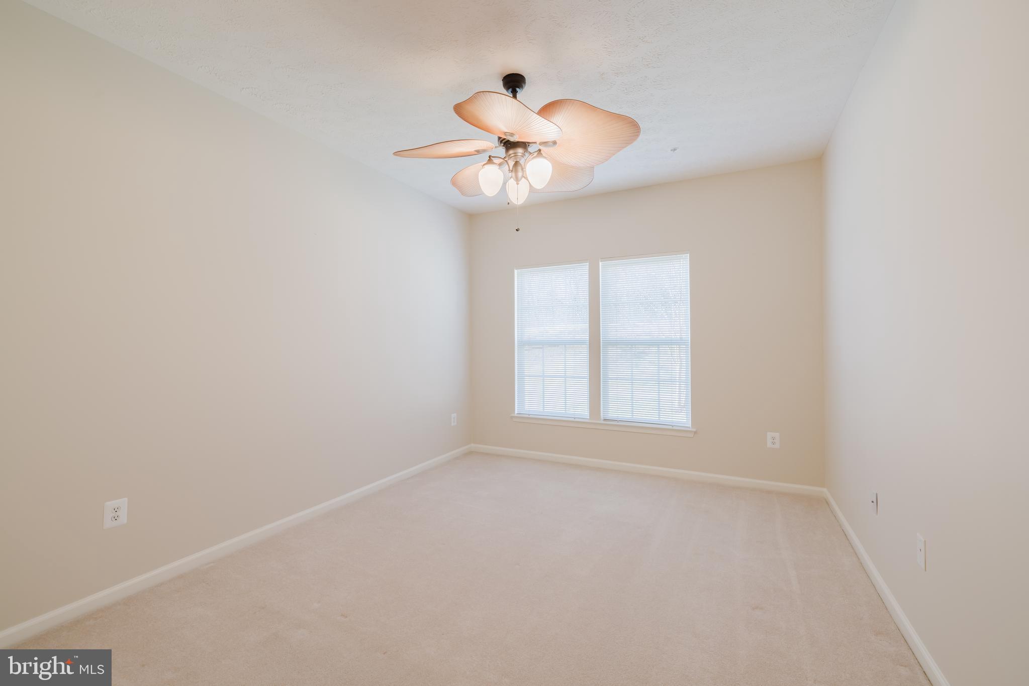 WINDSOR AT PERRY HALL FARMS - Residential