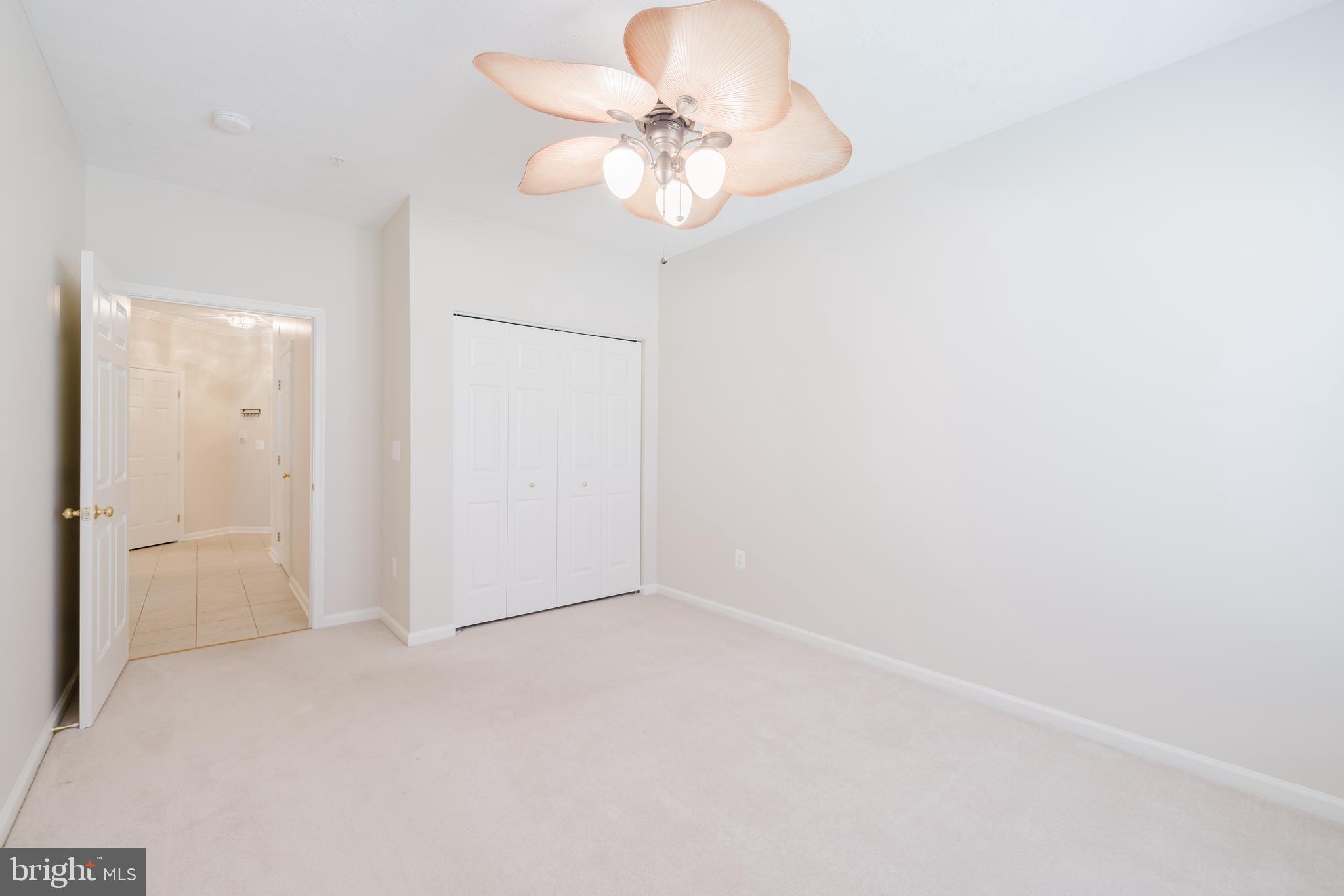 WINDSOR AT PERRY HALL FARMS - Residential