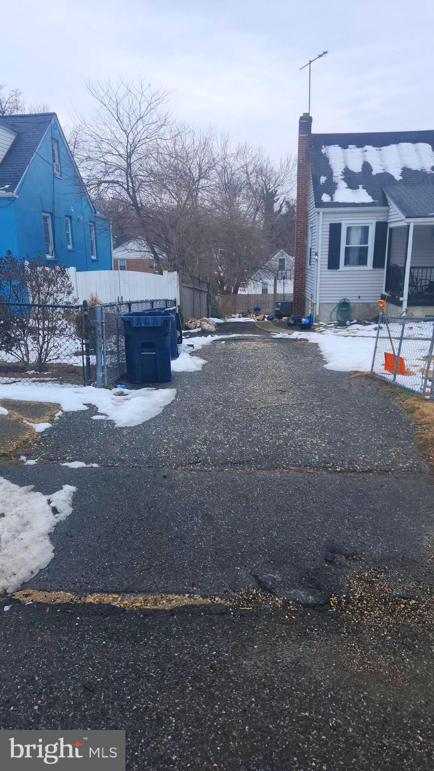 FOREST HEIGHTS - Residential Lease