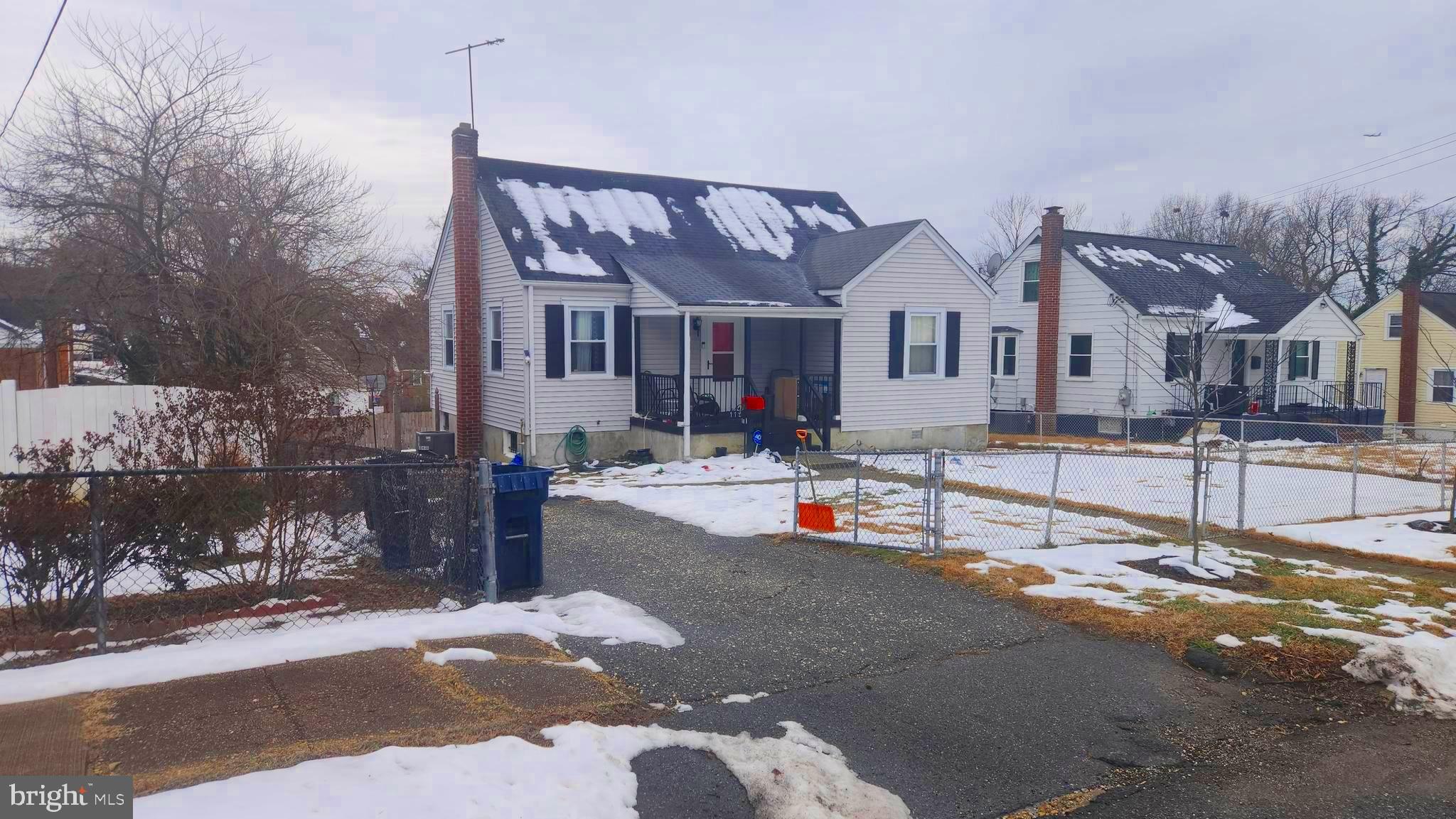 FOREST HEIGHTS - Residential Lease