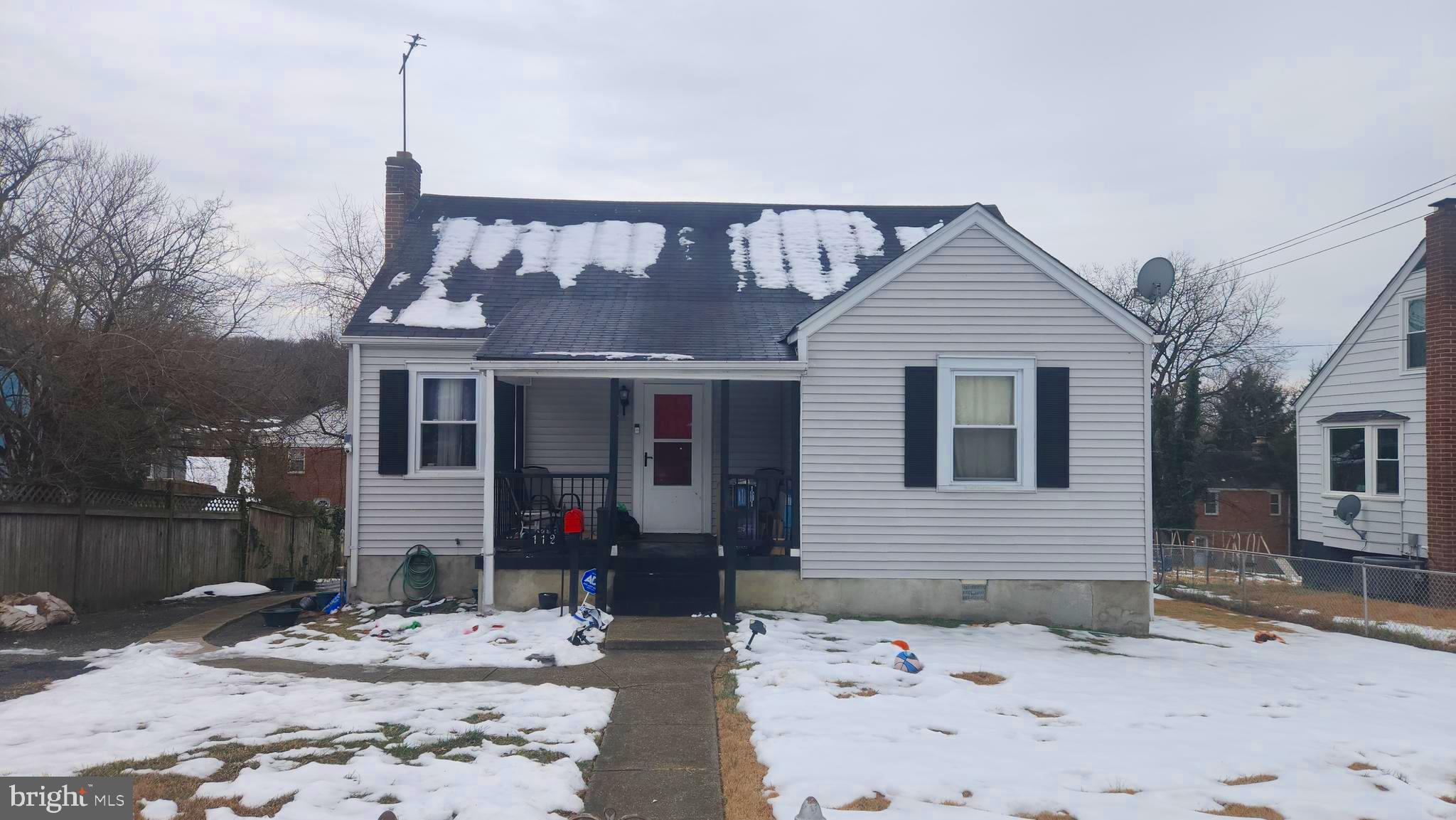 FOREST HEIGHTS - Residential Lease