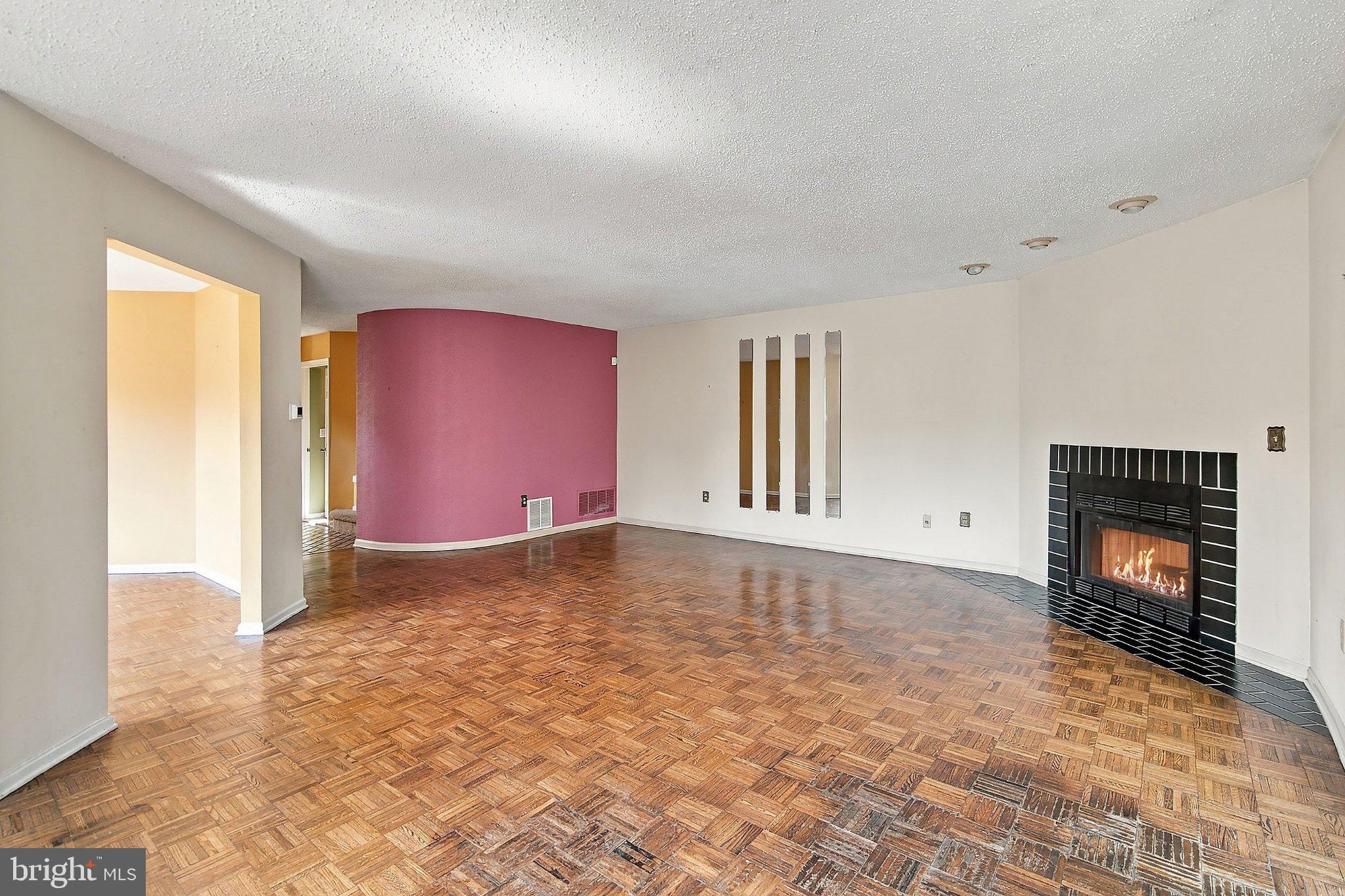 10 JACKIE DRIVE