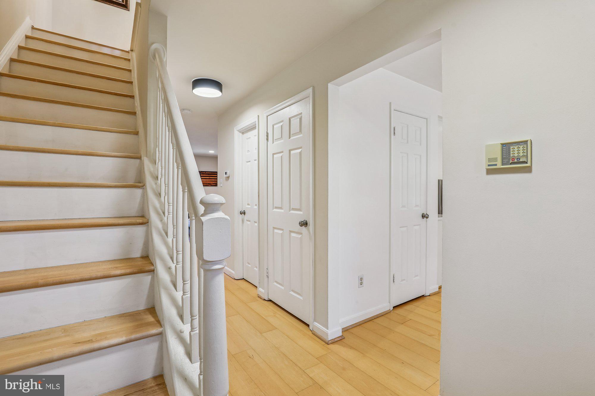 COUNTRY CREEK - Residential