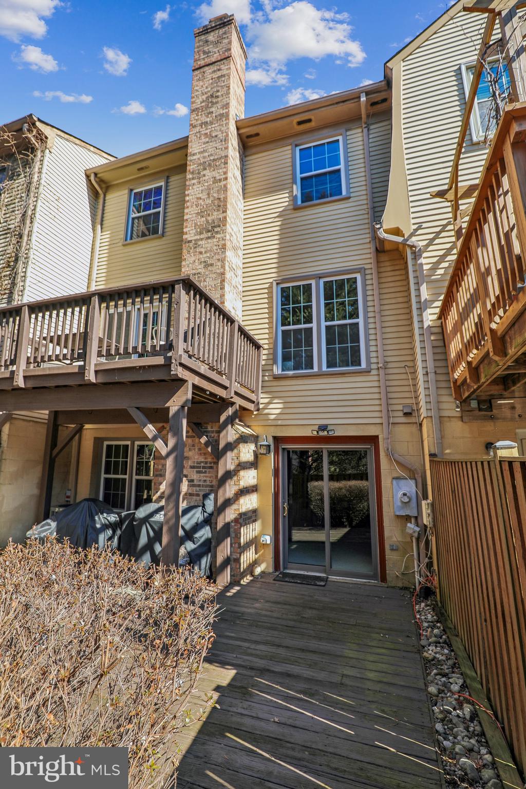 COUNTRY CREEK - Residential