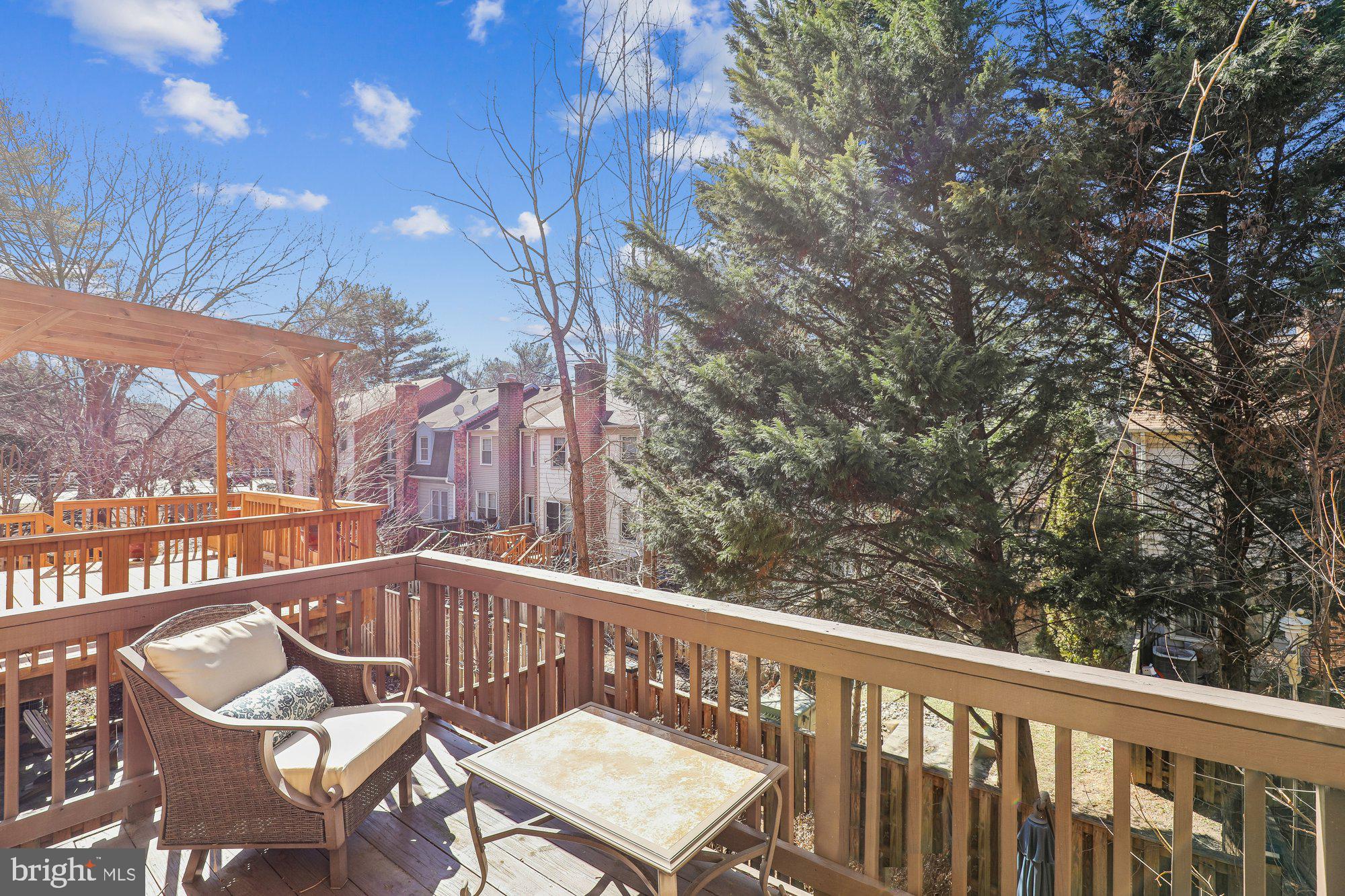 COUNTRY CREEK - Residential