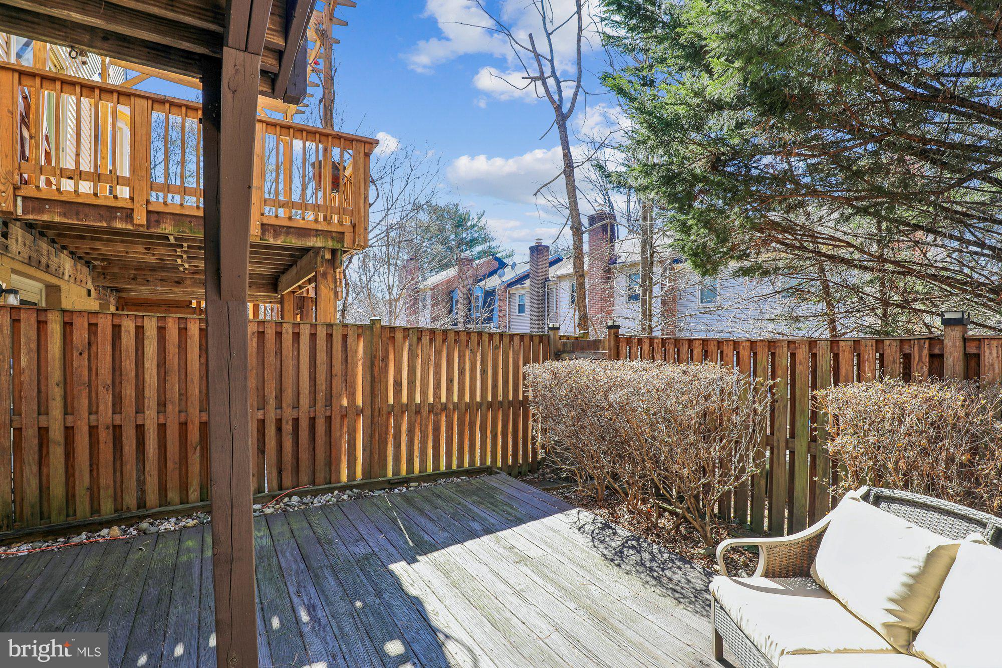 COUNTRY CREEK - Residential