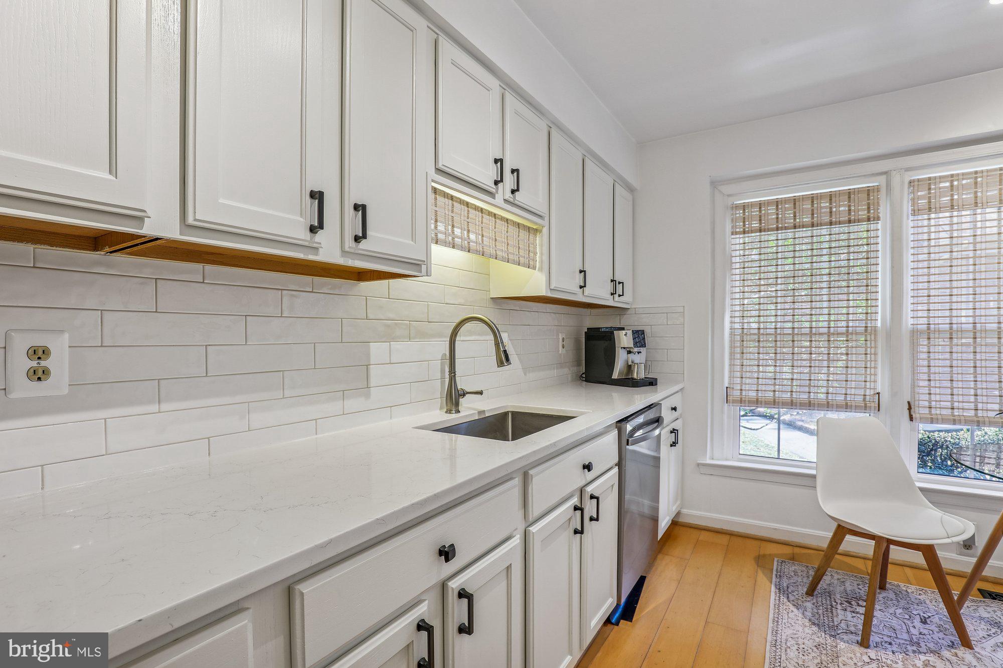 COUNTRY CREEK - Residential