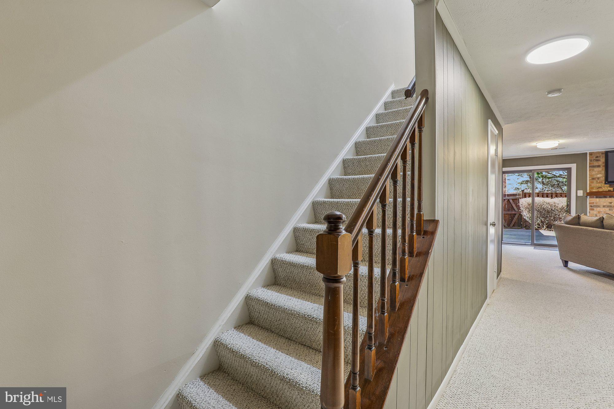 COUNTRY CREEK - Residential