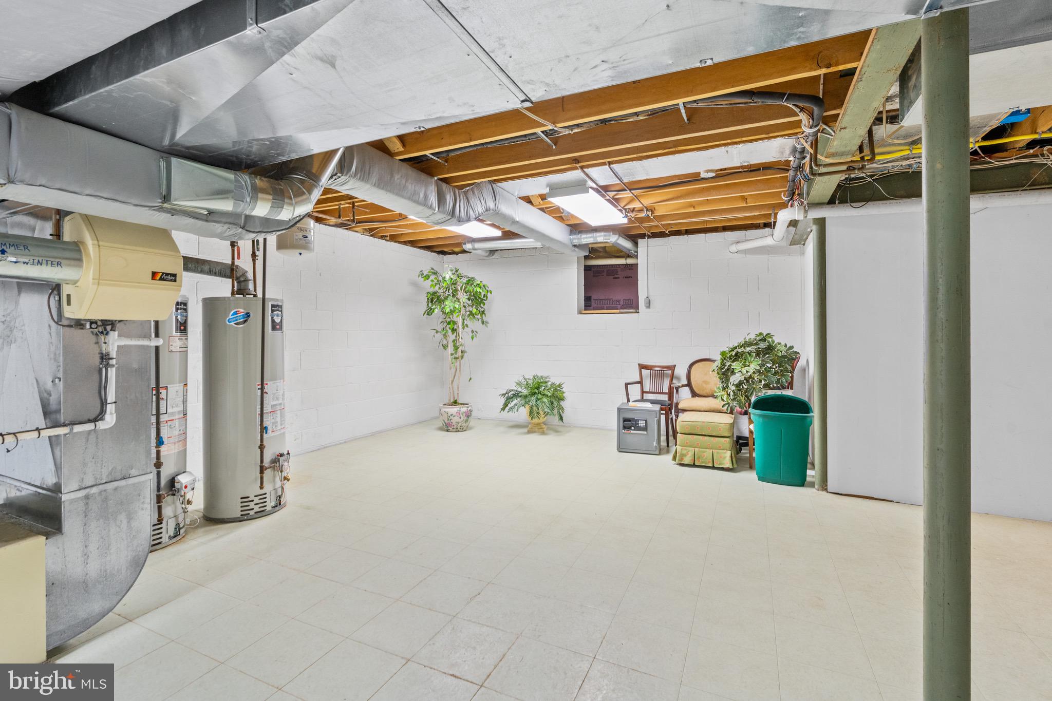 ROCK CREEK - Residential