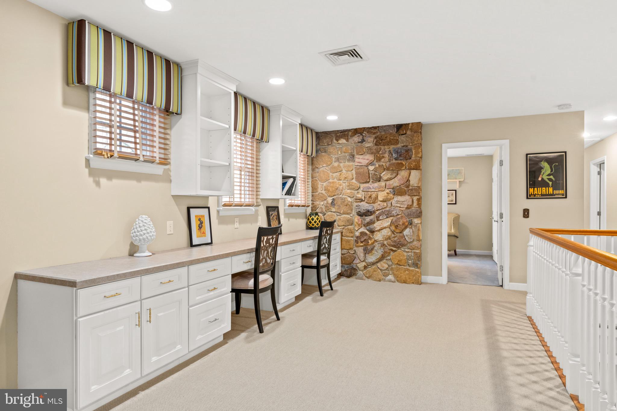 ROCK CREEK - Residential