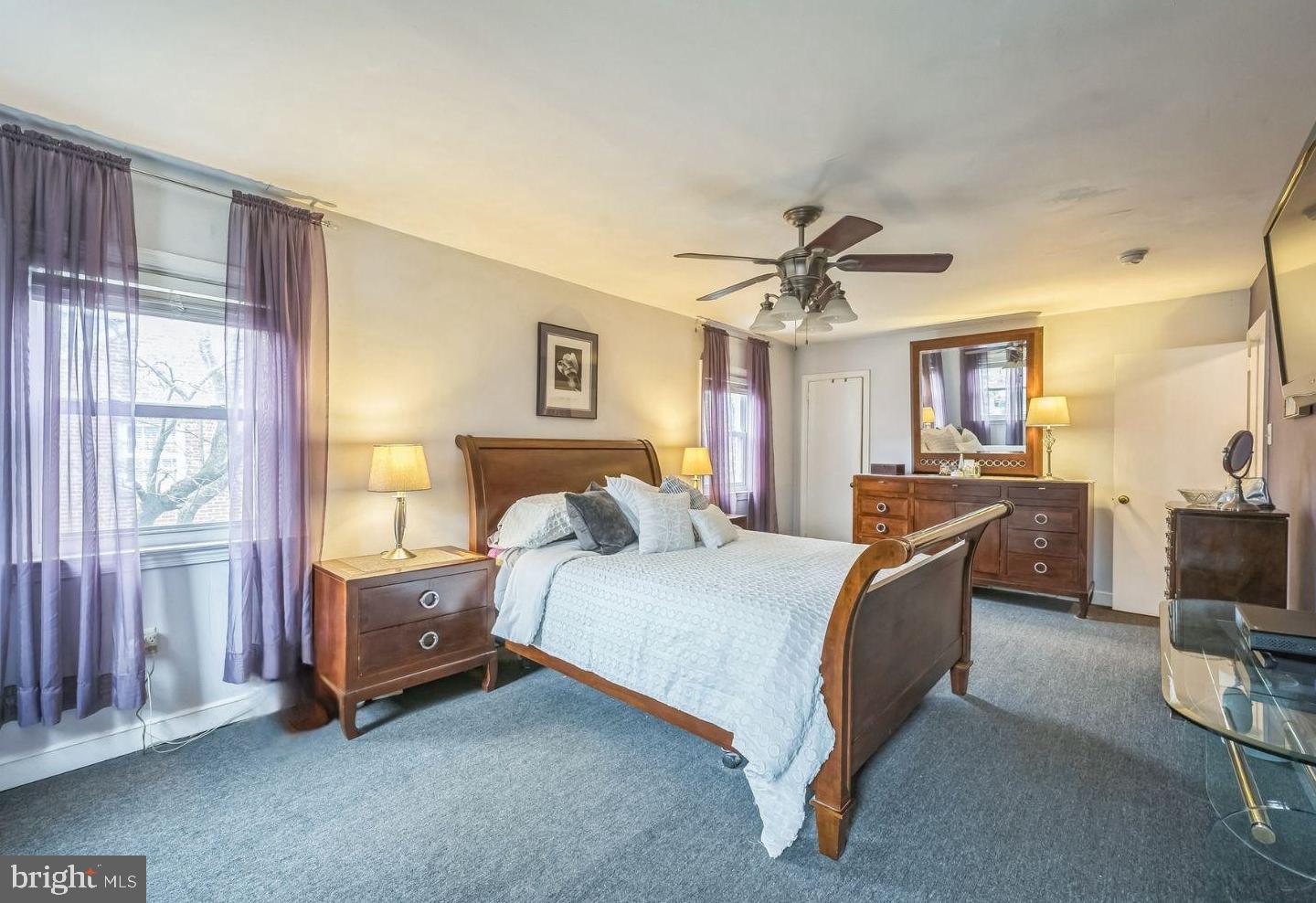 OAK LANE MANOR - Residential