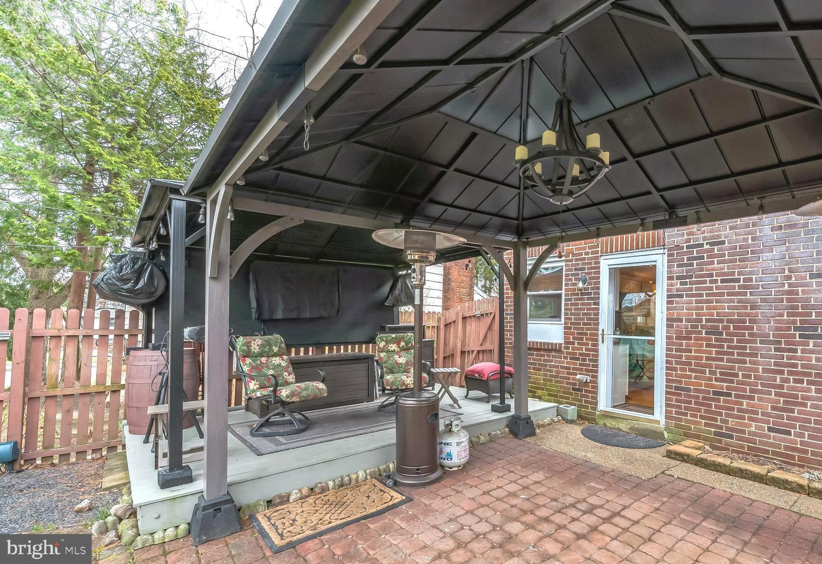 OAK LANE MANOR - Residential