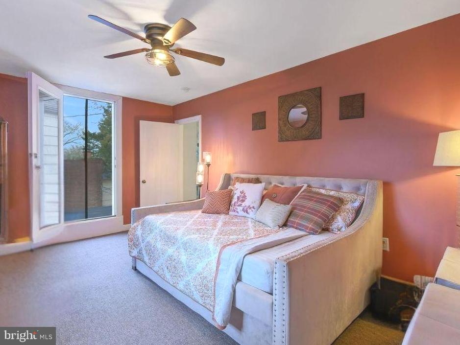 OAK LANE MANOR - Residential