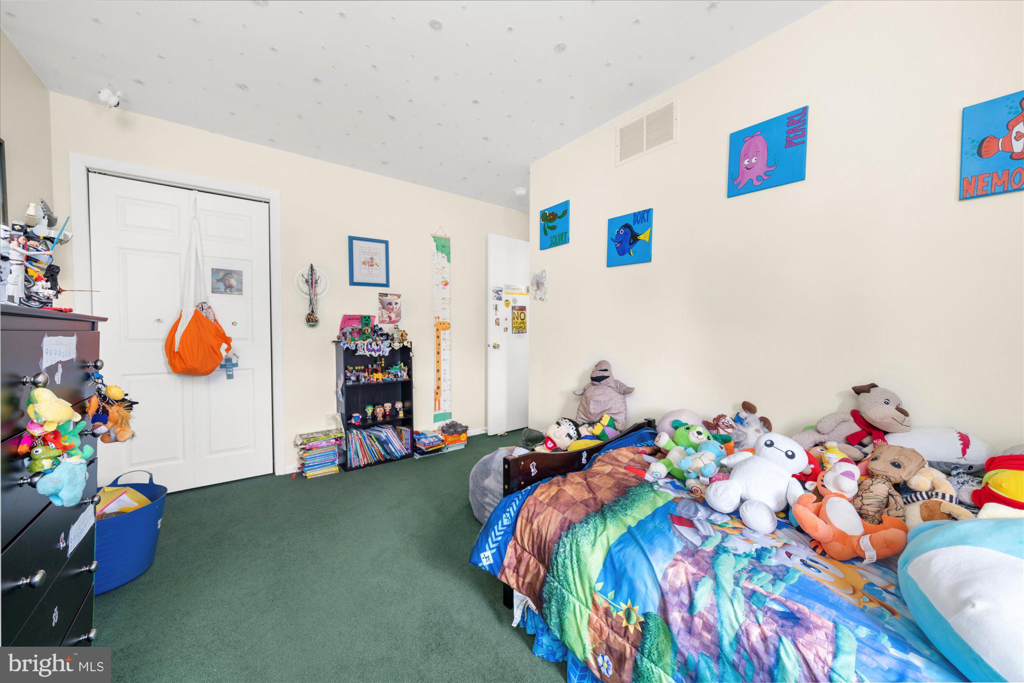 SALEM RIDGE - Residential