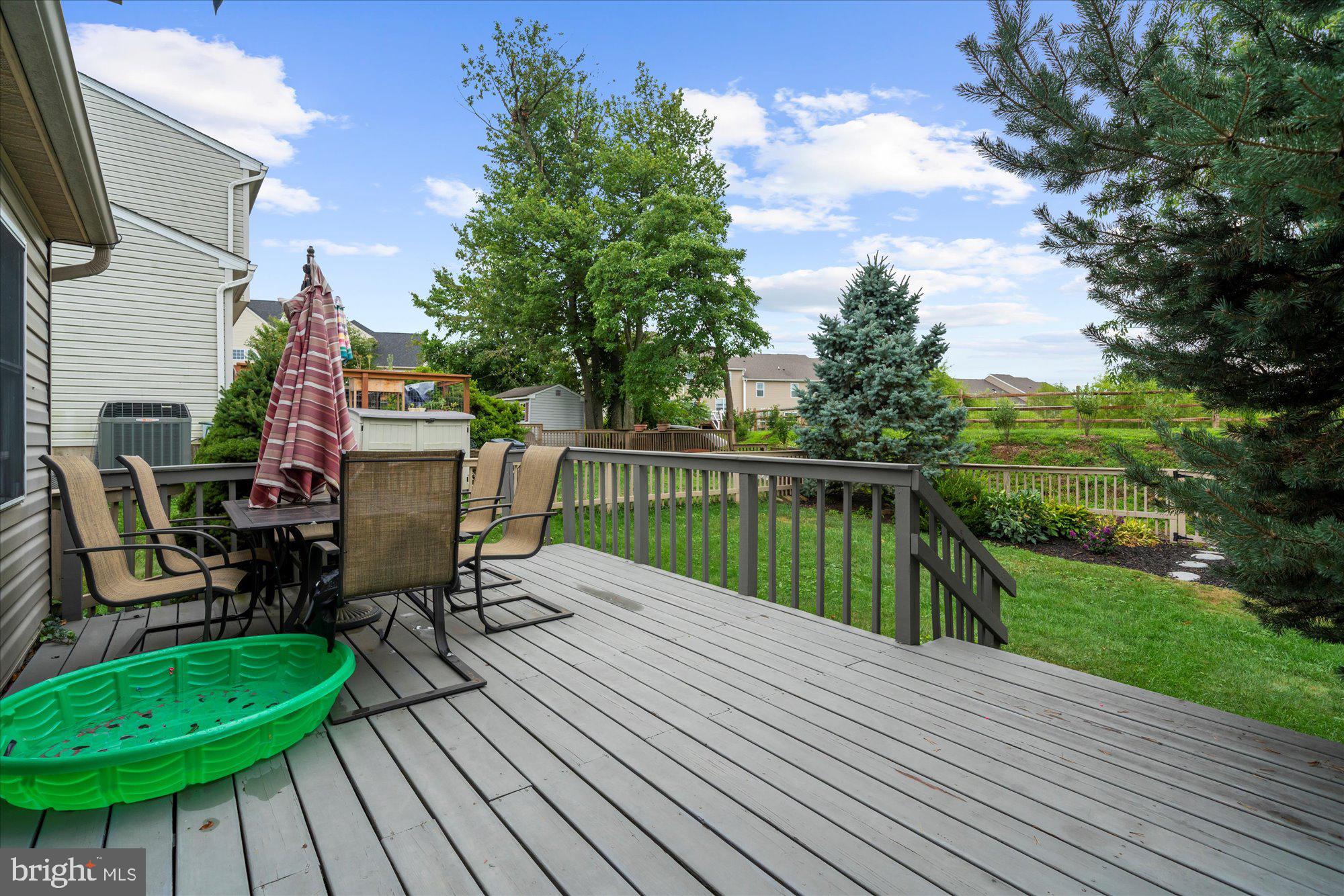 SALEM RIDGE - Residential