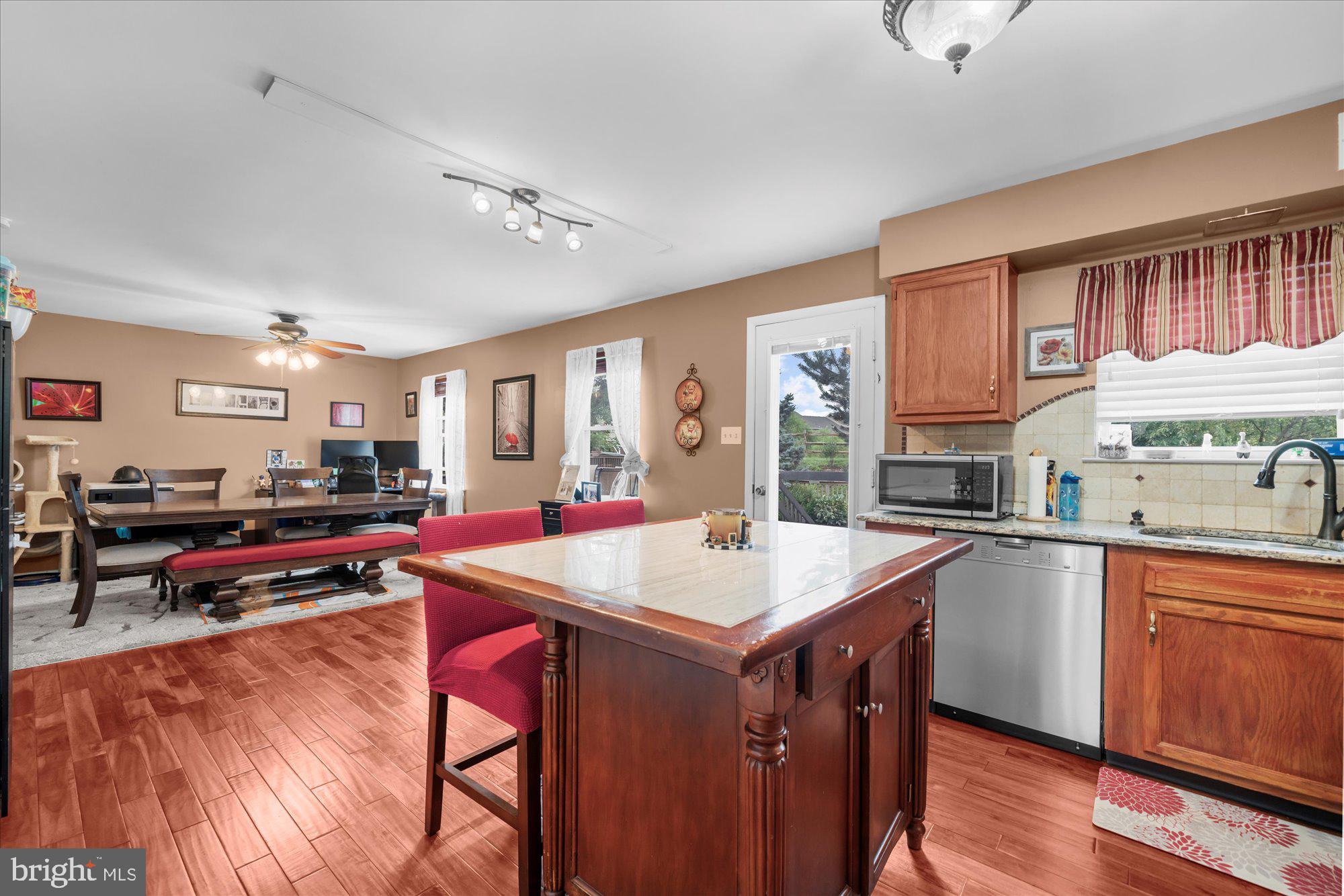 SALEM RIDGE - Residential