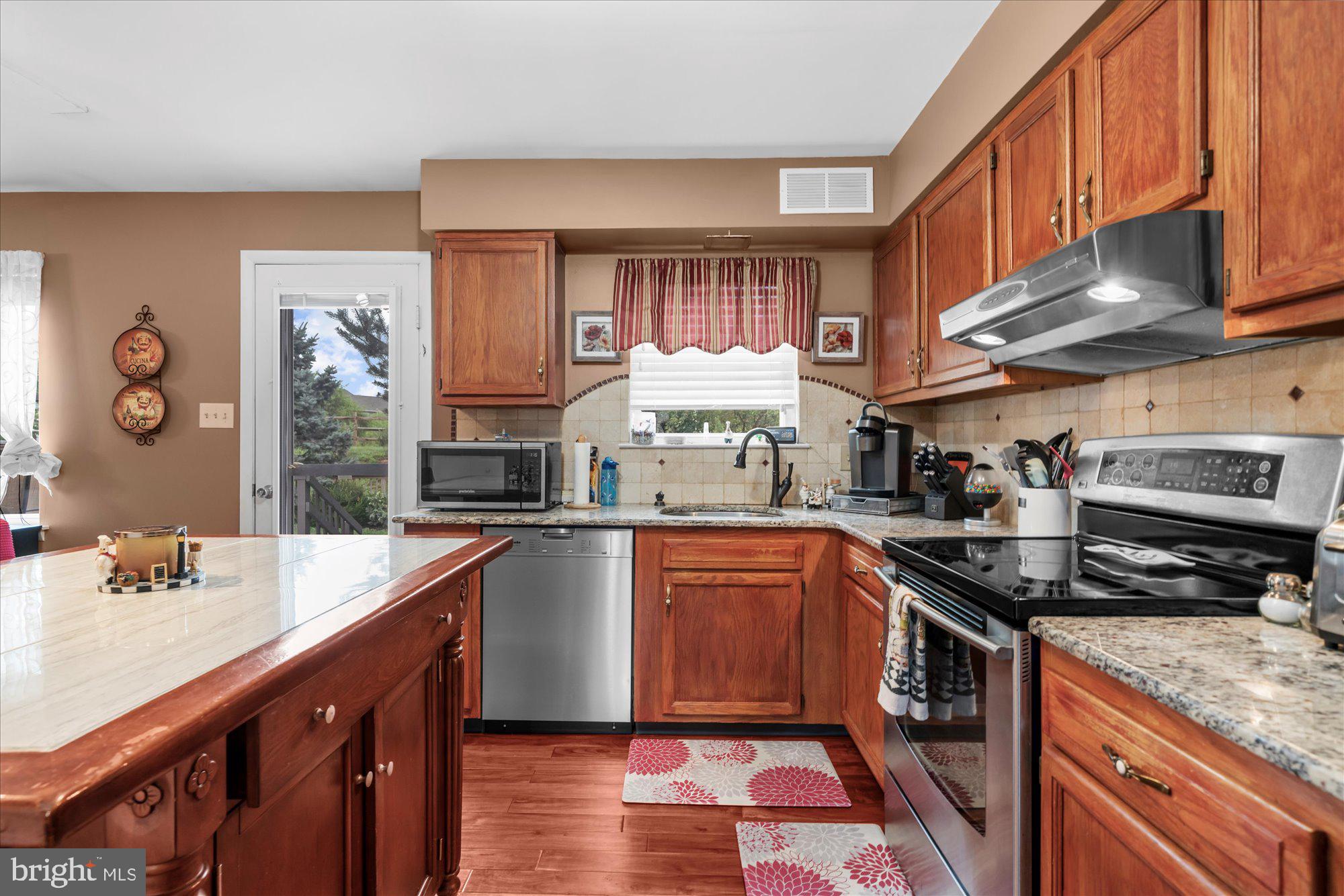 SALEM RIDGE - Residential