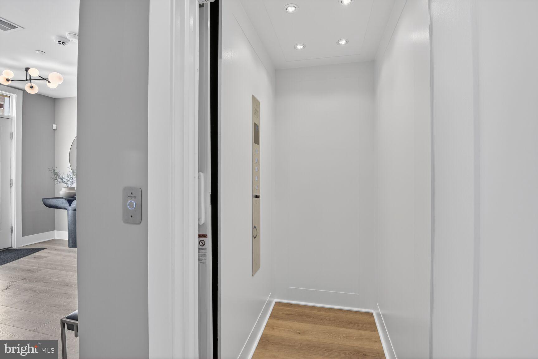 STRATHMORE VIEW - Residential