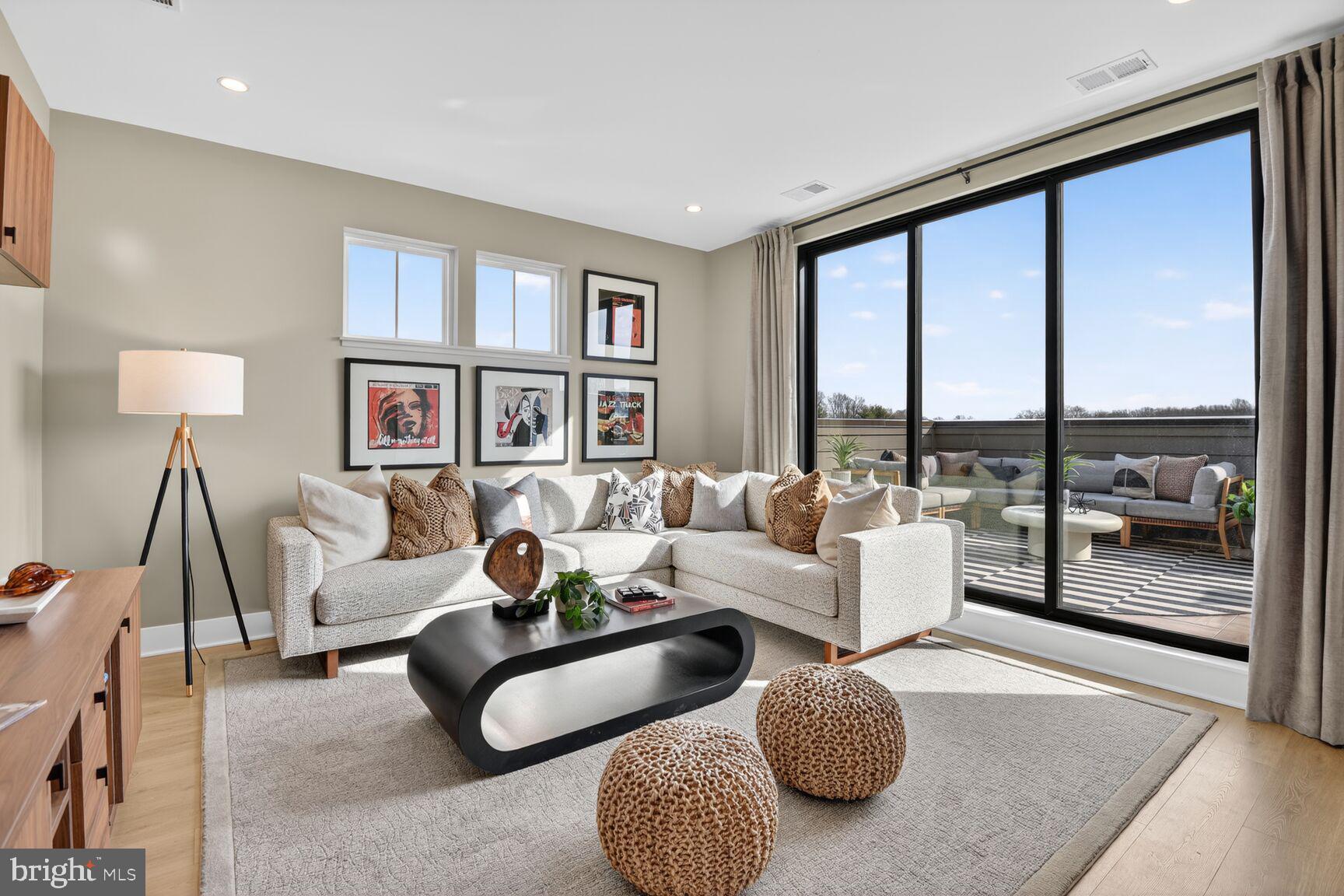 STRATHMORE VIEW - Residential