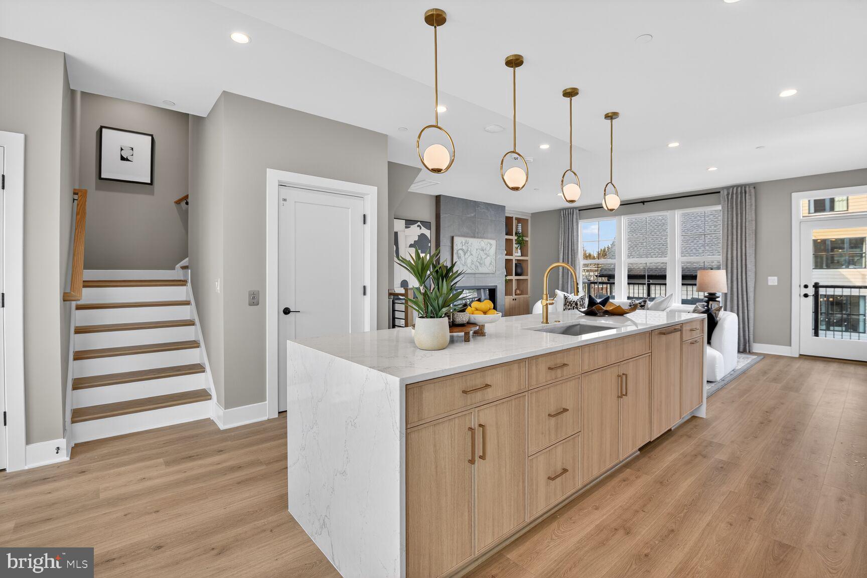 STRATHMORE VIEW - Residential