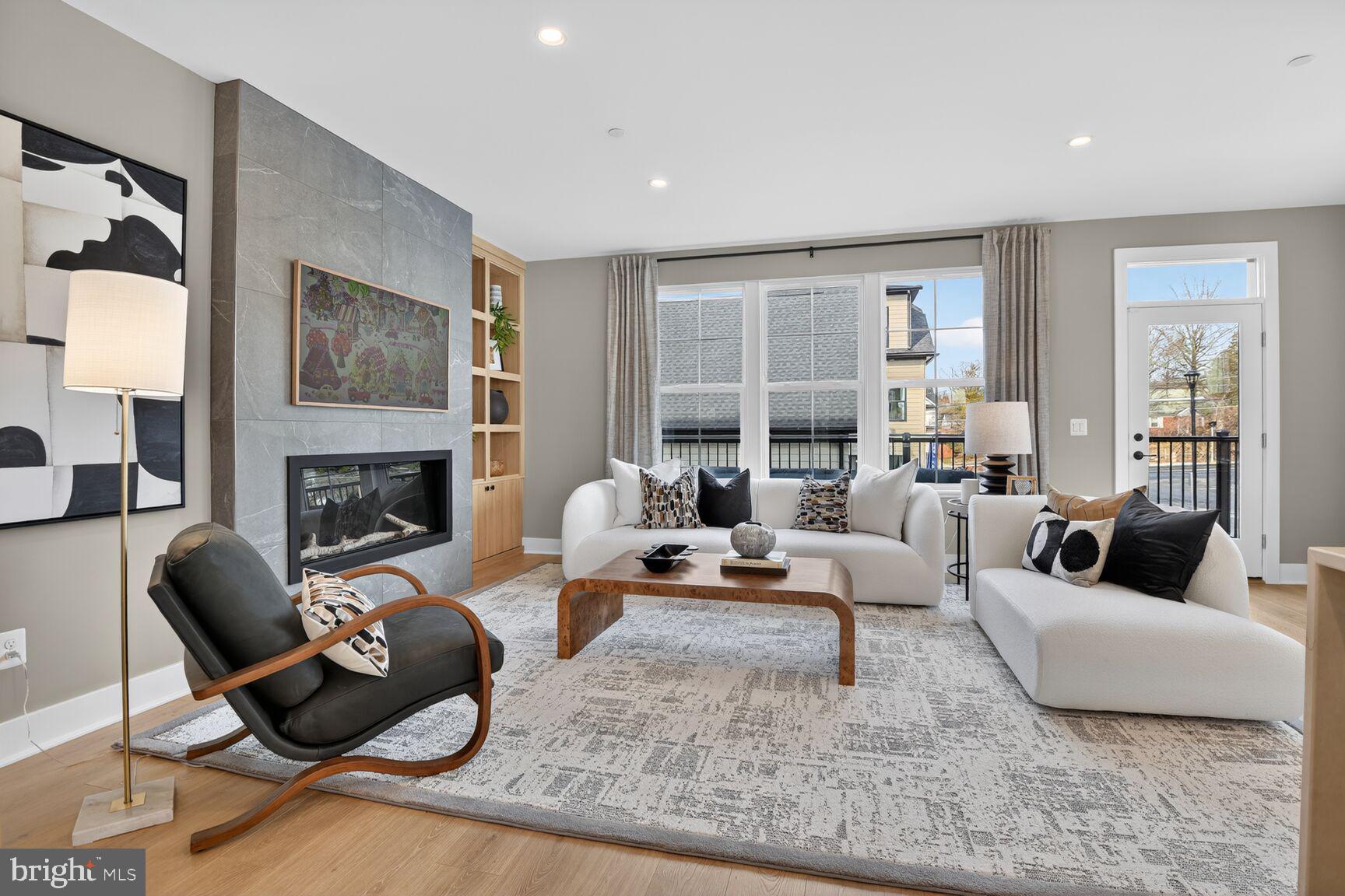 STRATHMORE VIEW - Residential