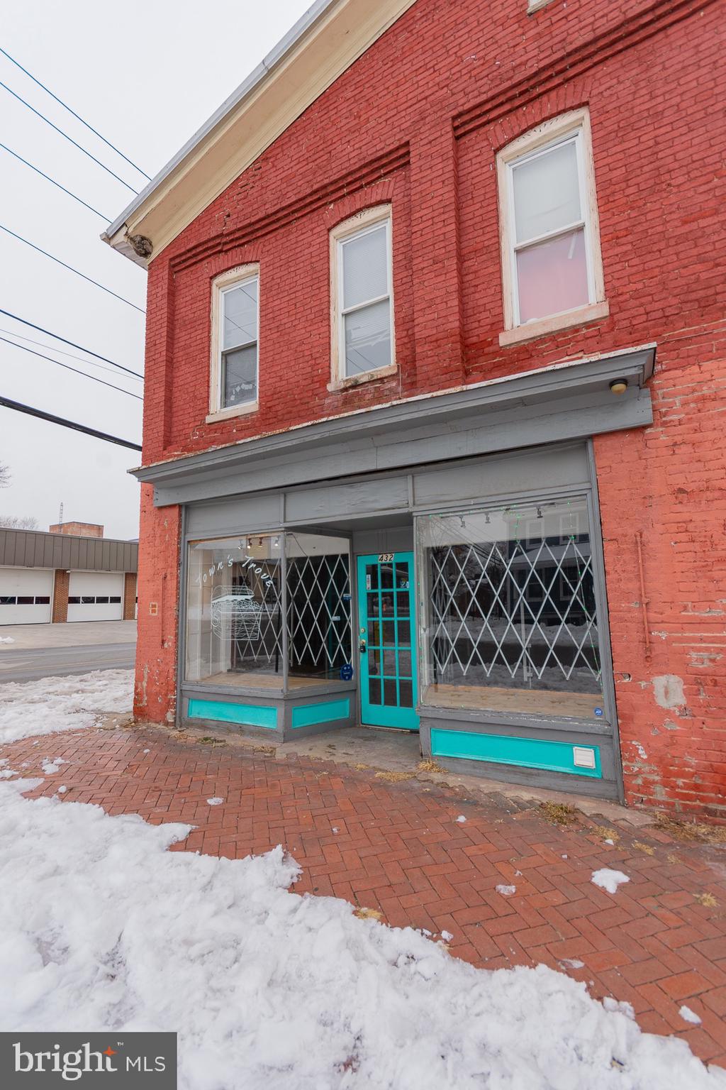 CITY OF MARTINSBURG - Commercial Lease