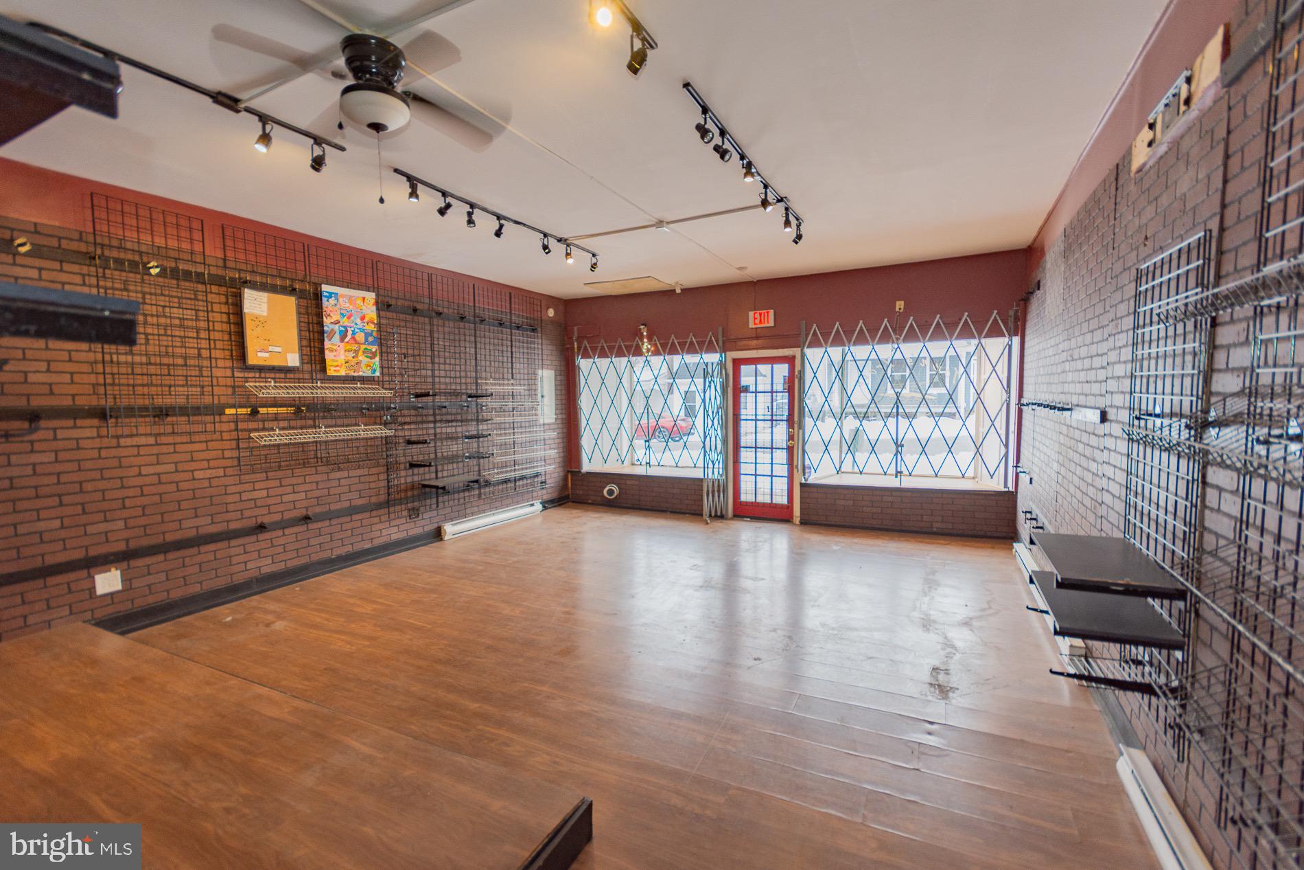 CITY OF MARTINSBURG - Commercial Lease