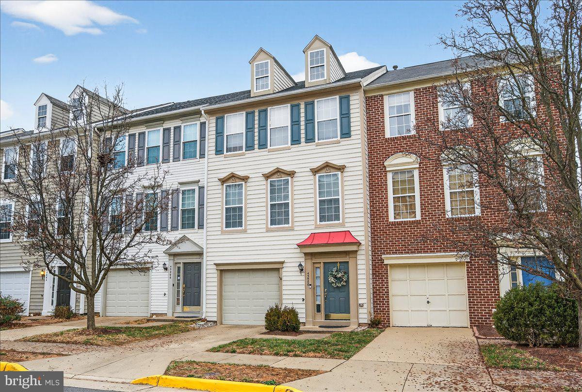 TRAILSIDE - Residential