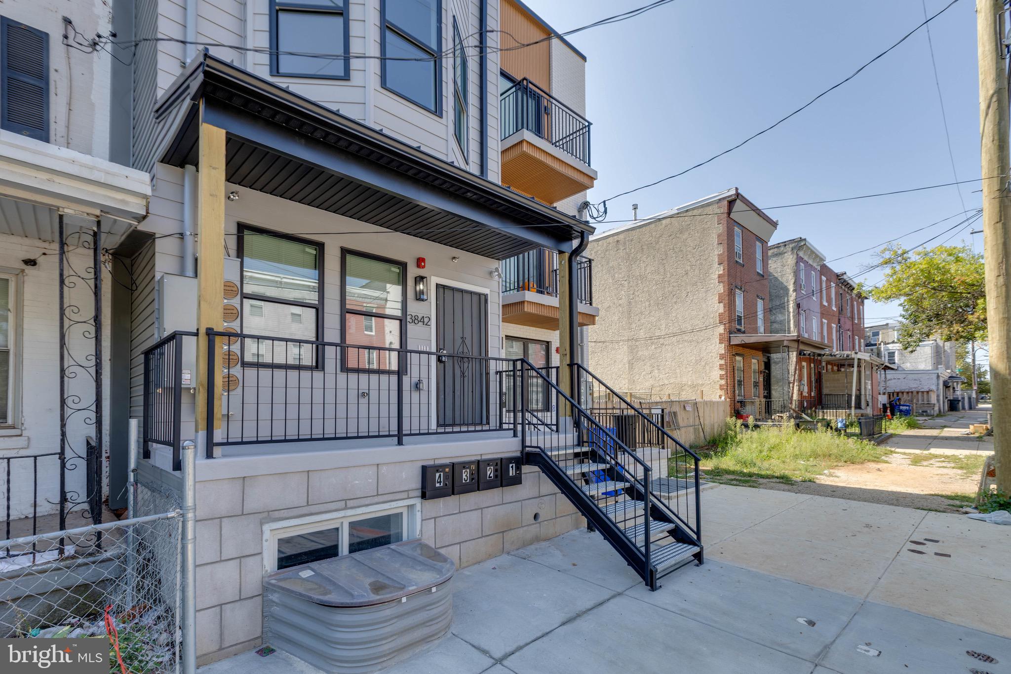 MANTUA - Residential Lease