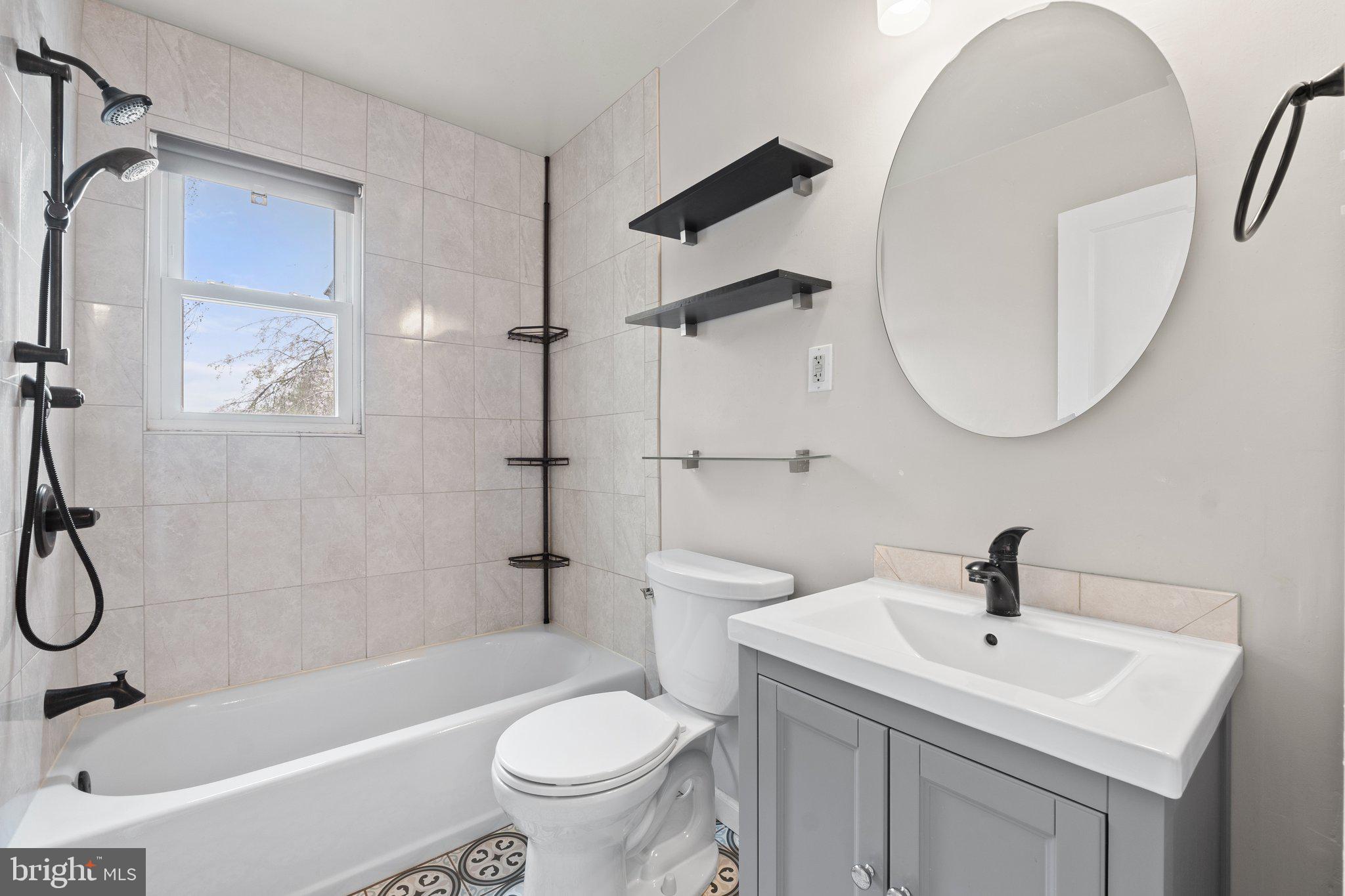 WHEATON  HILLS - Residential