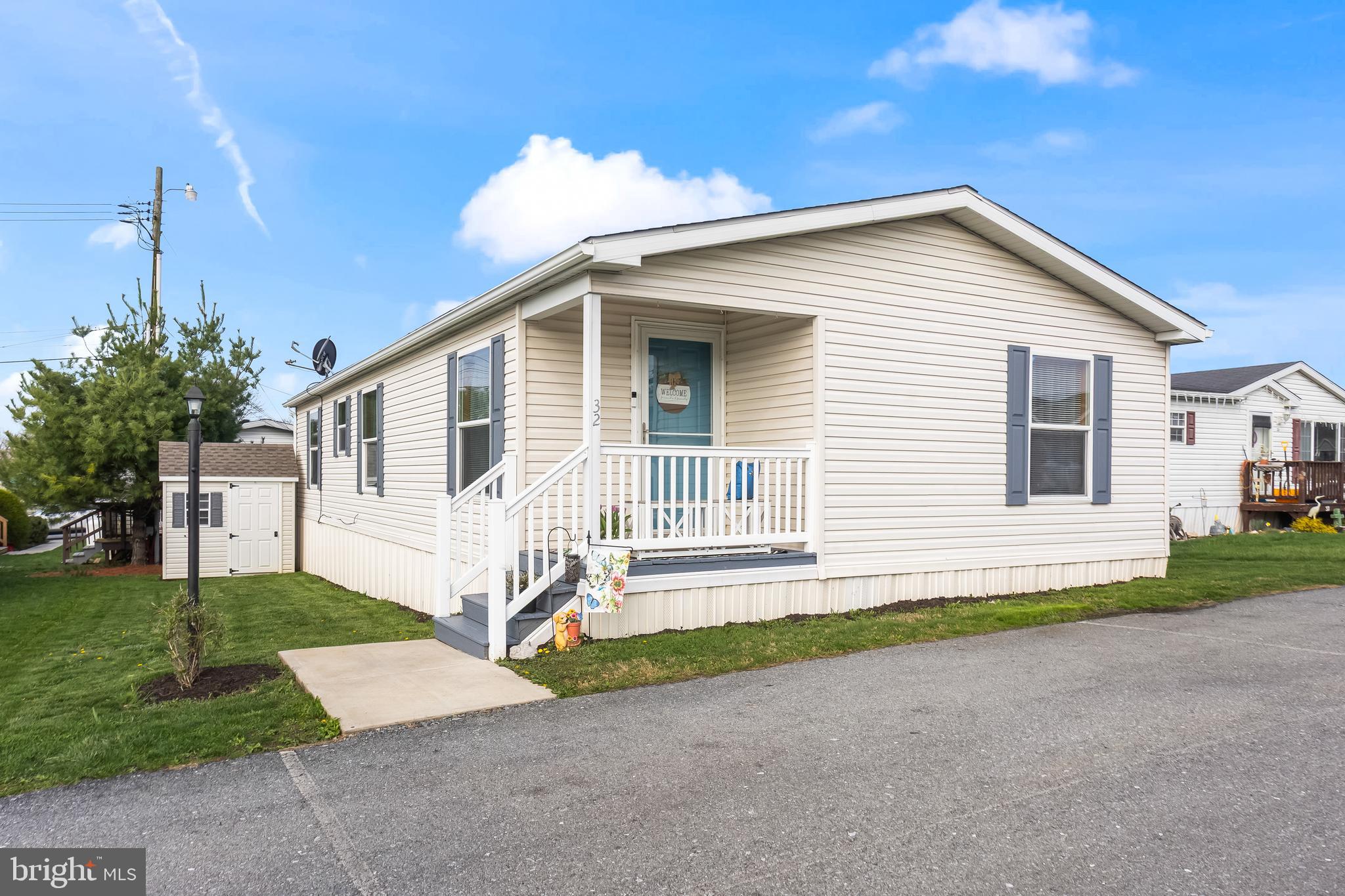 STONE HILL VILLAGE - Residential