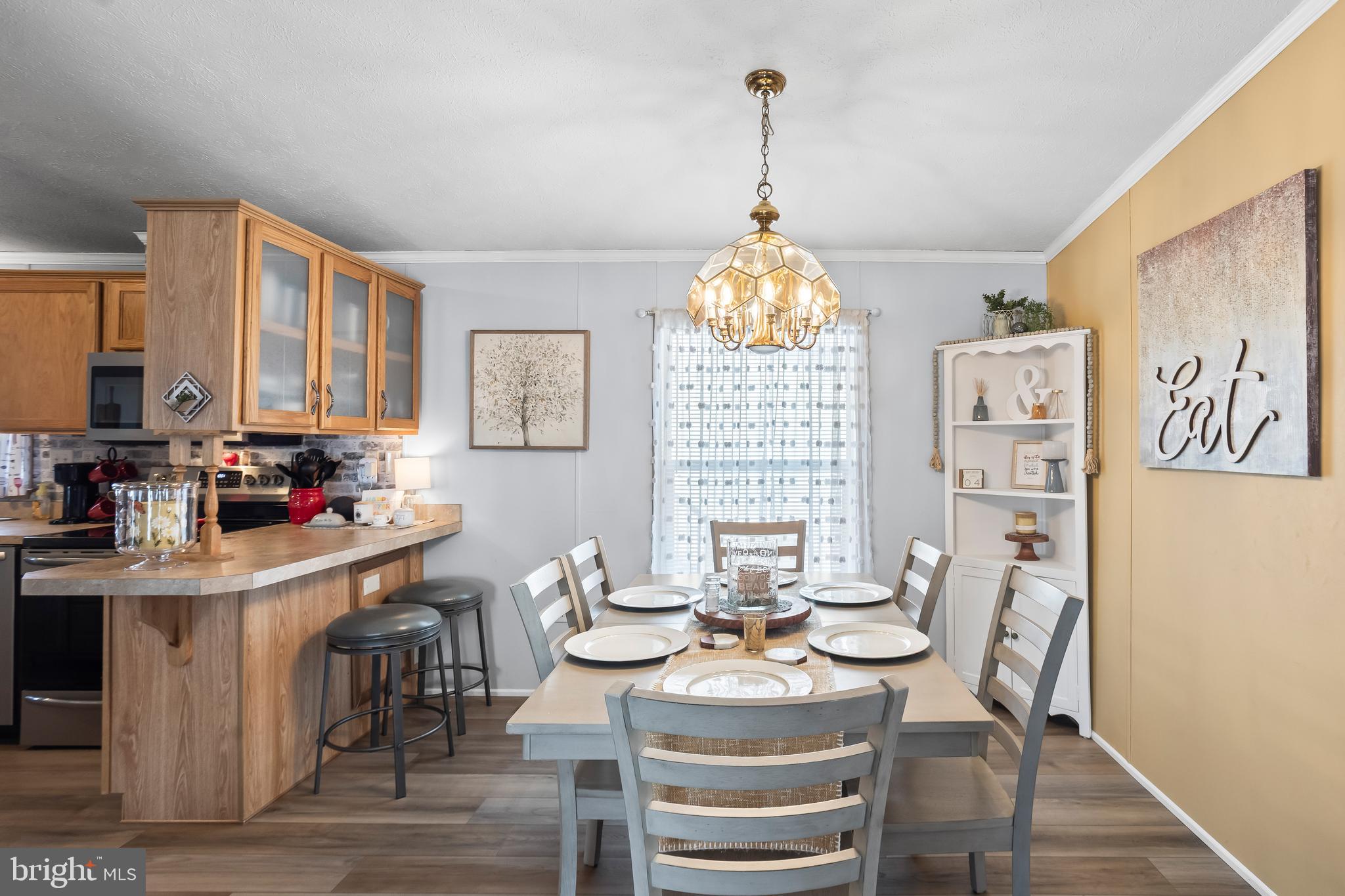 STONE HILL VILLAGE - Residential