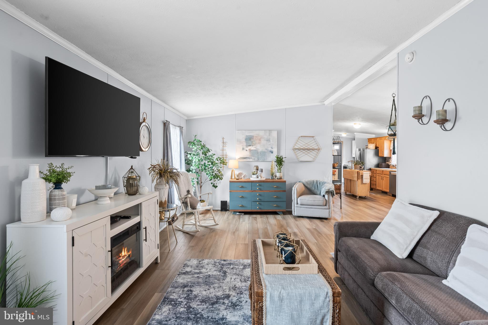 STONE HILL VILLAGE - Residential