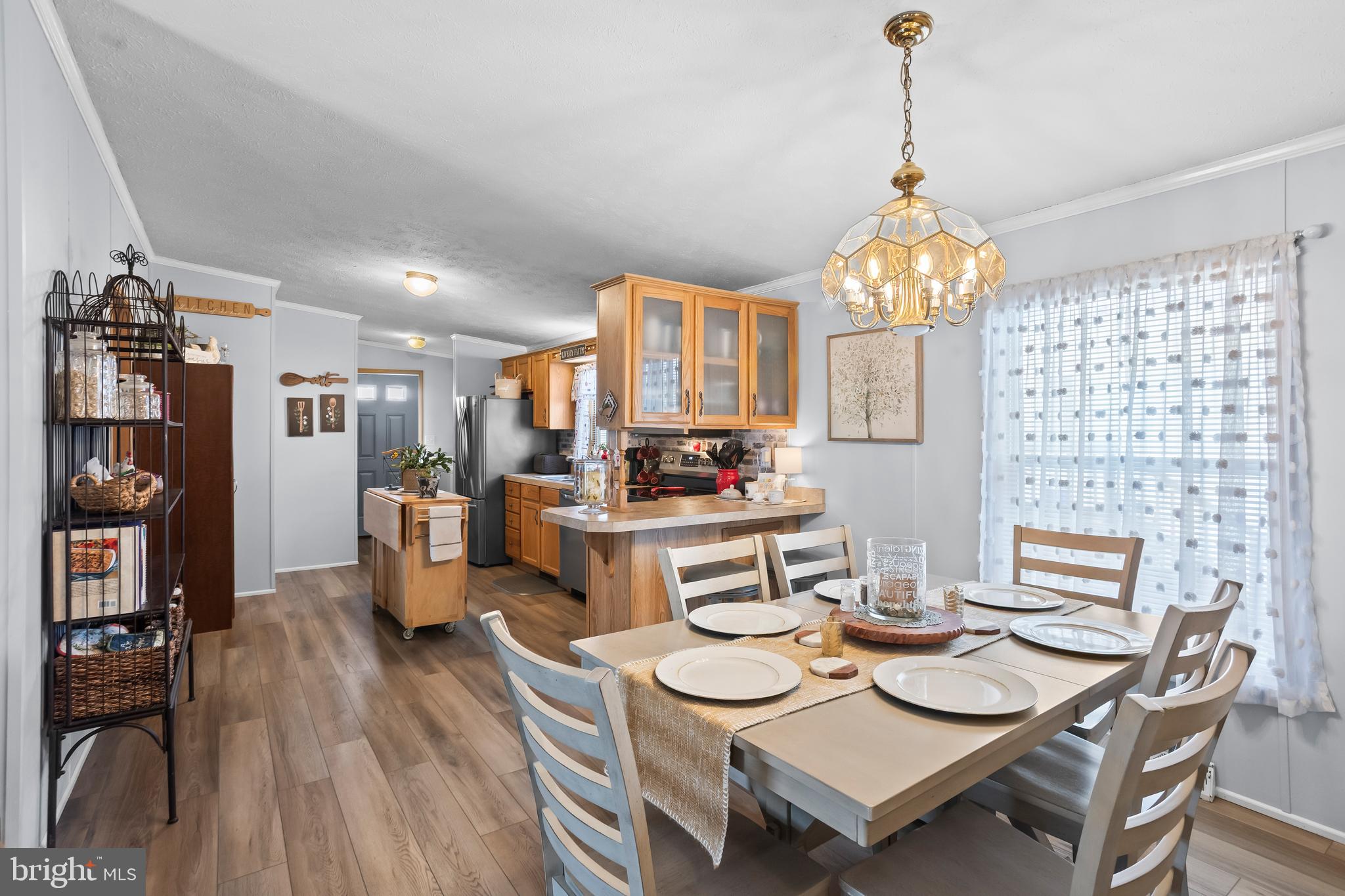 STONE HILL VILLAGE - Residential