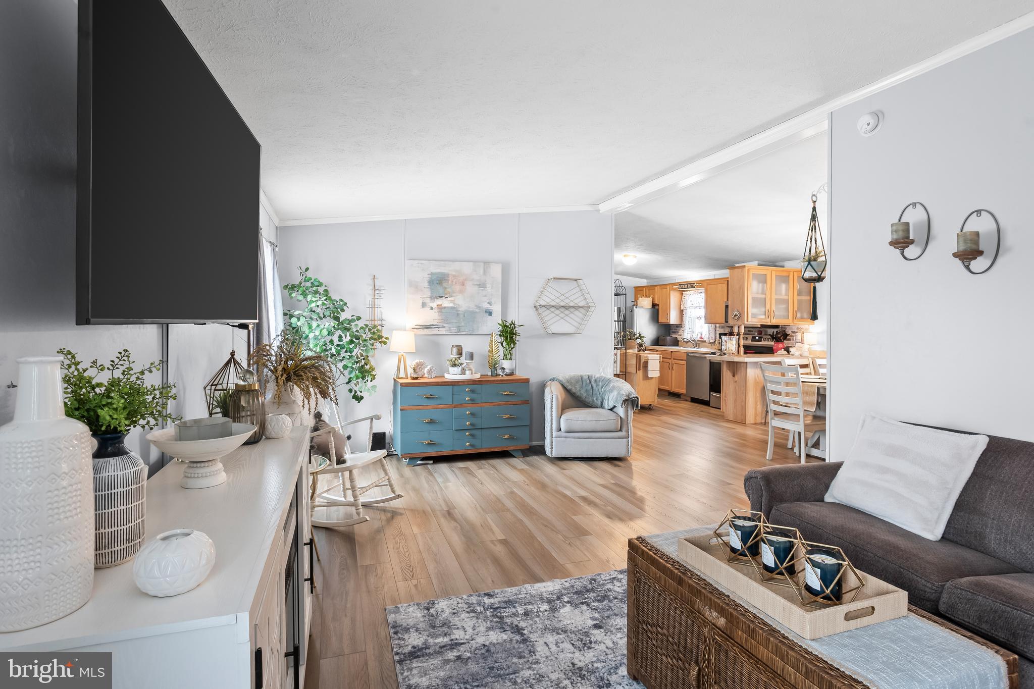 STONE HILL VILLAGE - Residential