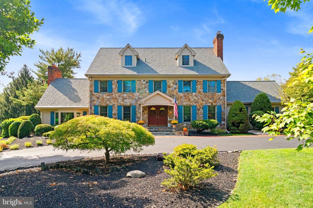 Photo of 1504 School House Lane, GWYNEDD VALLEY, PA 19437 (MLS # PAMC2157918)