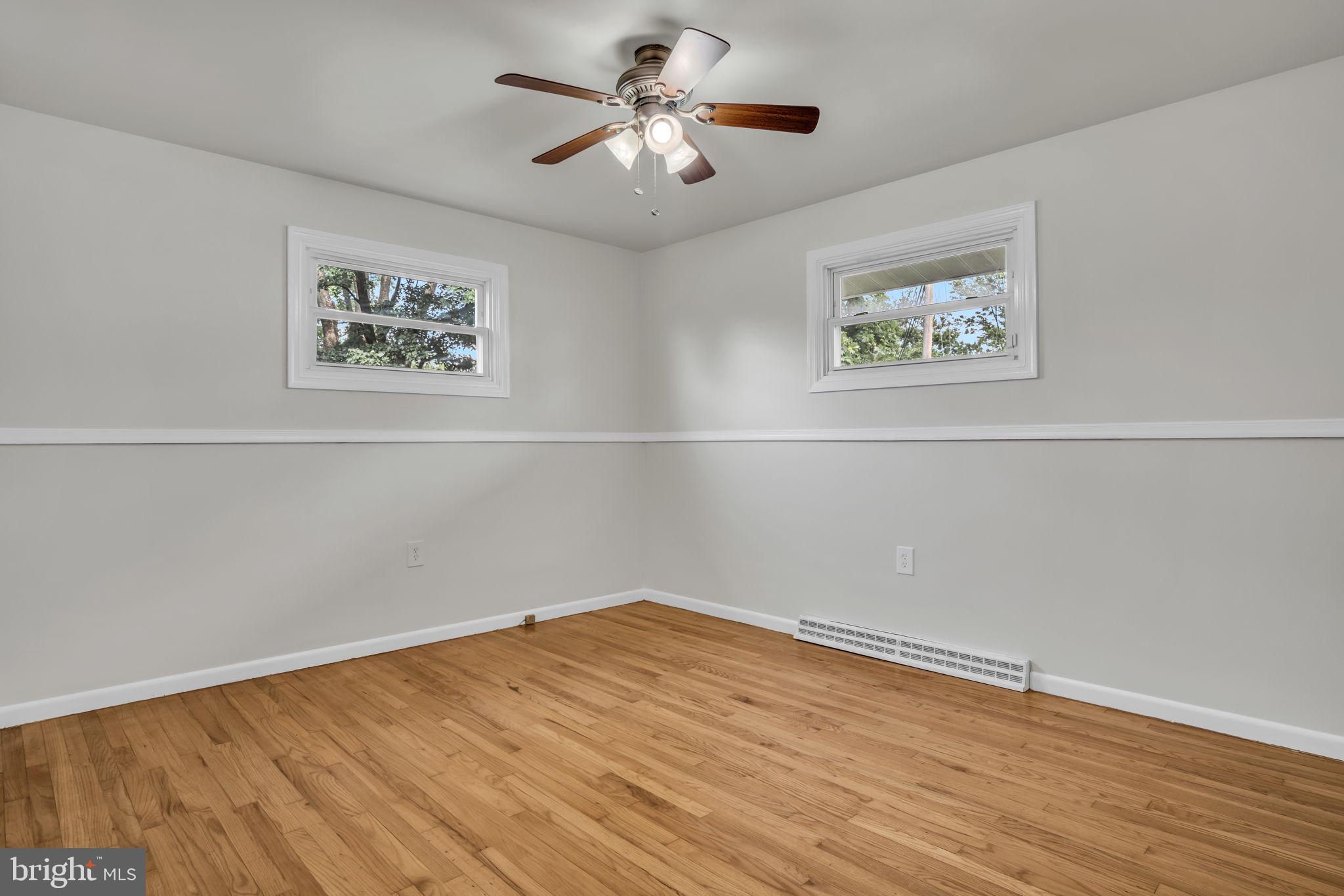 DEVON MANOR - Residential