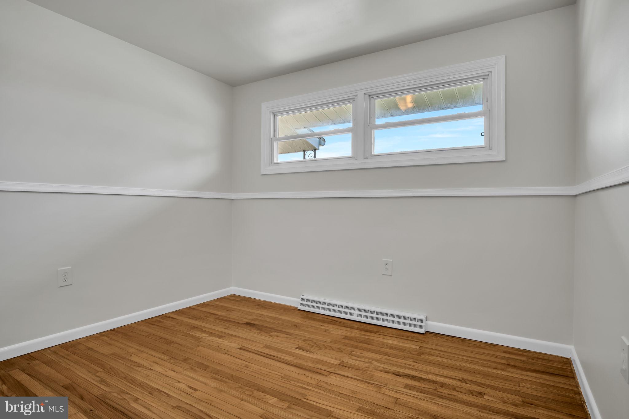 DEVON MANOR - Residential